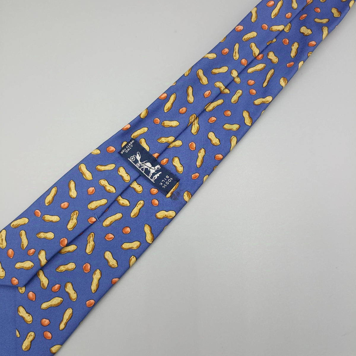 Cravate Hermès bleue à motif coquillage