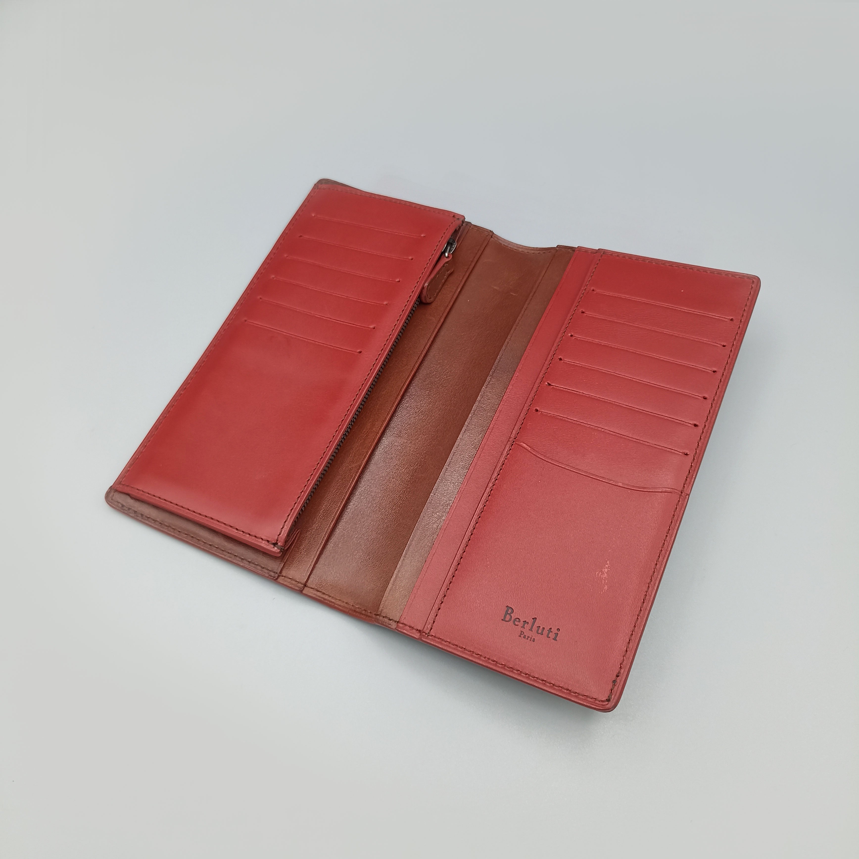 Portefeuille long Berluti
