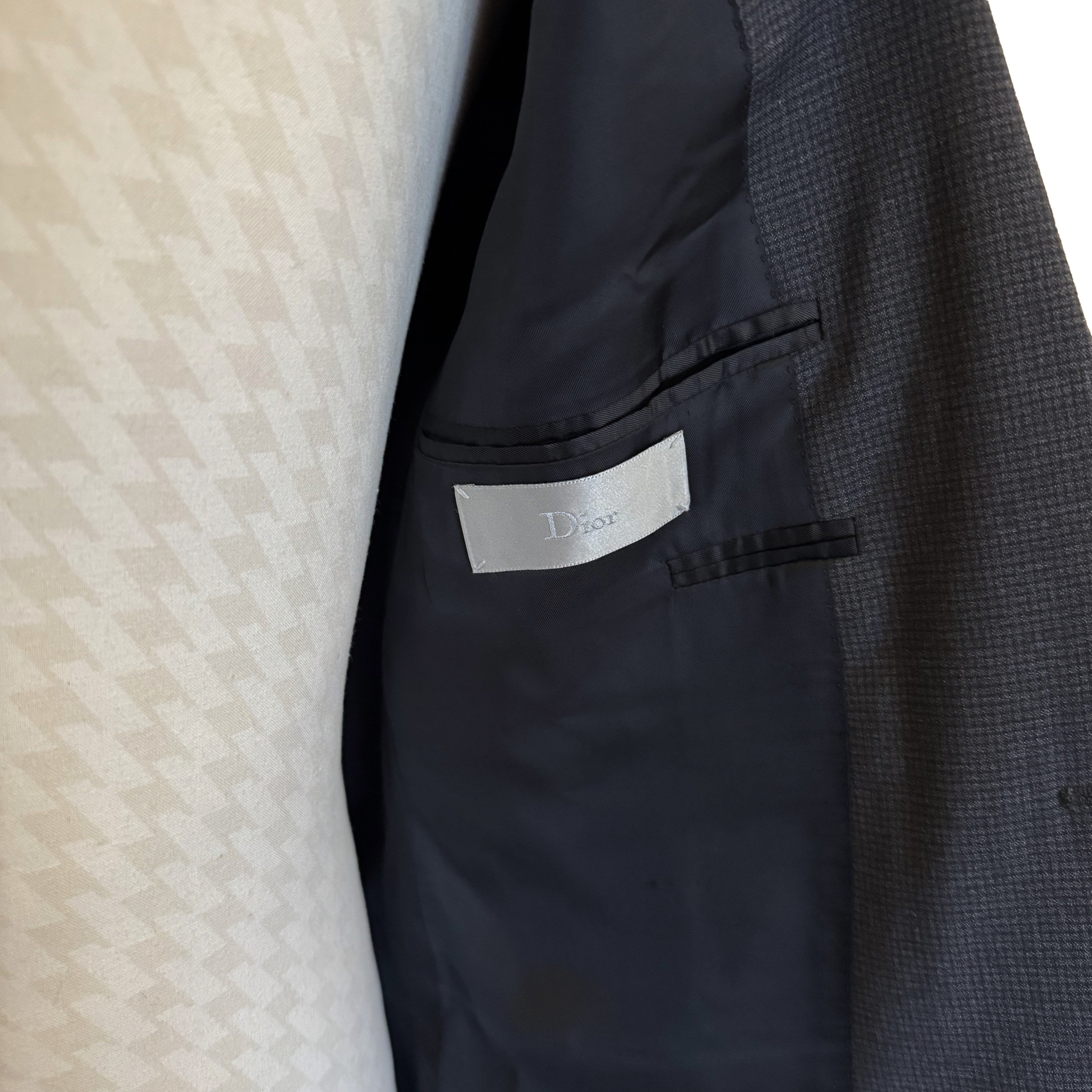 Costume 2 pièces Dior gris anthracite à micro carreaux