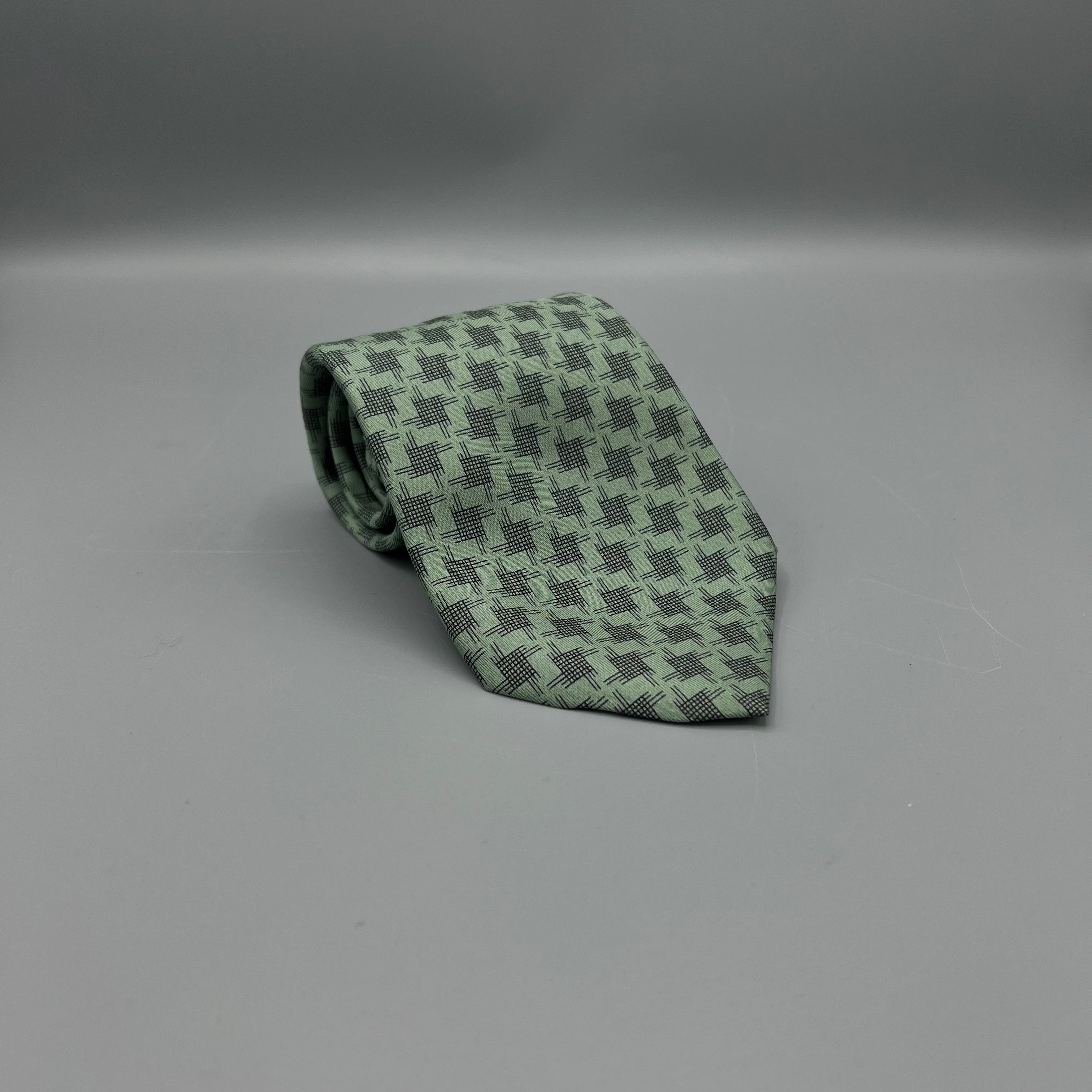 Cravate Hermès verte et noire