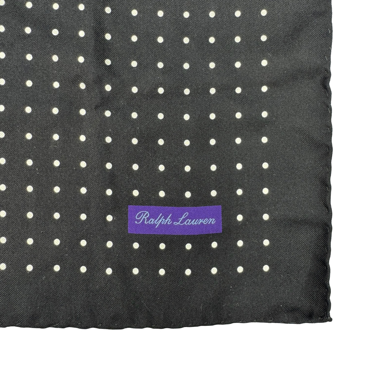 Pochette en soie Purple Label Ralph Lauren noire à pois blancs