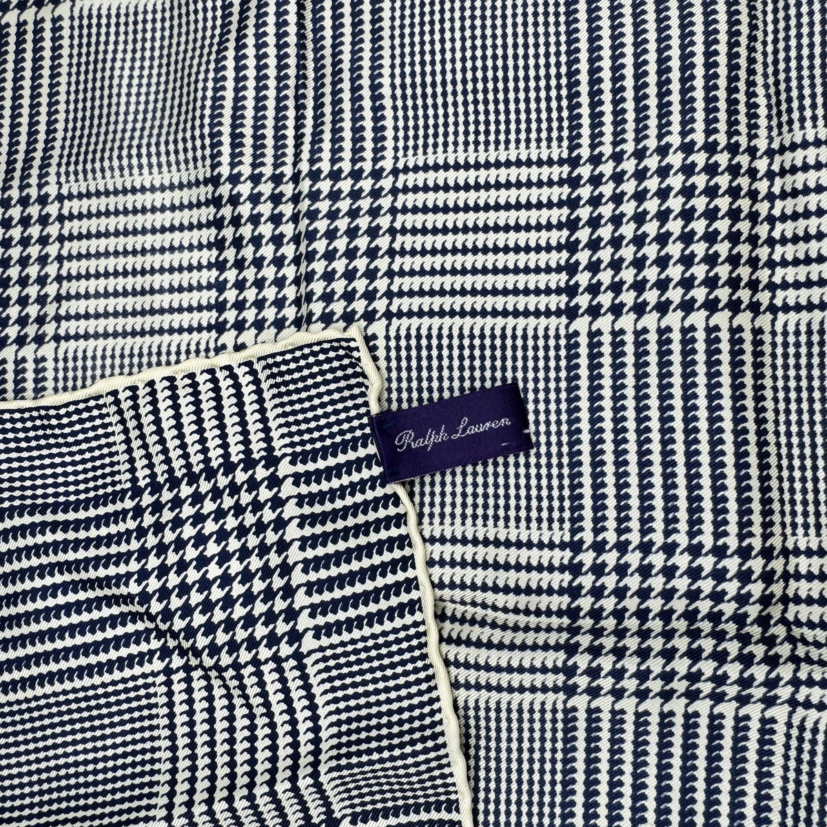 Pochette en soie Purple Label Ralph Lauren motif Prince-de-Galles