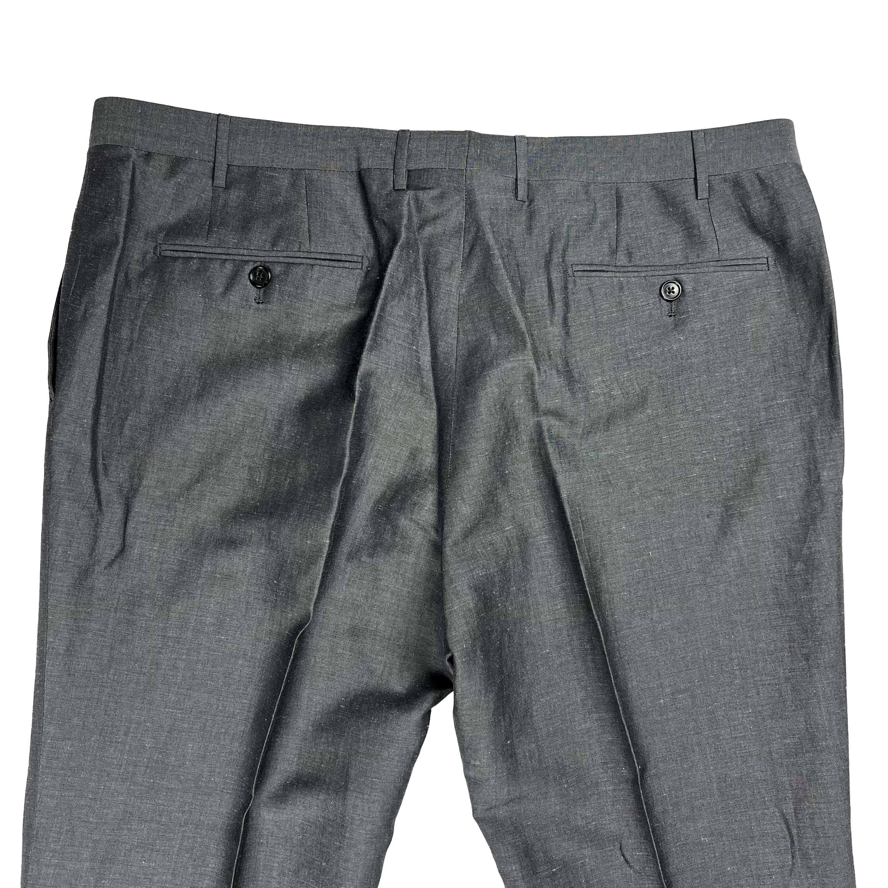 Costume gris Corneliani
