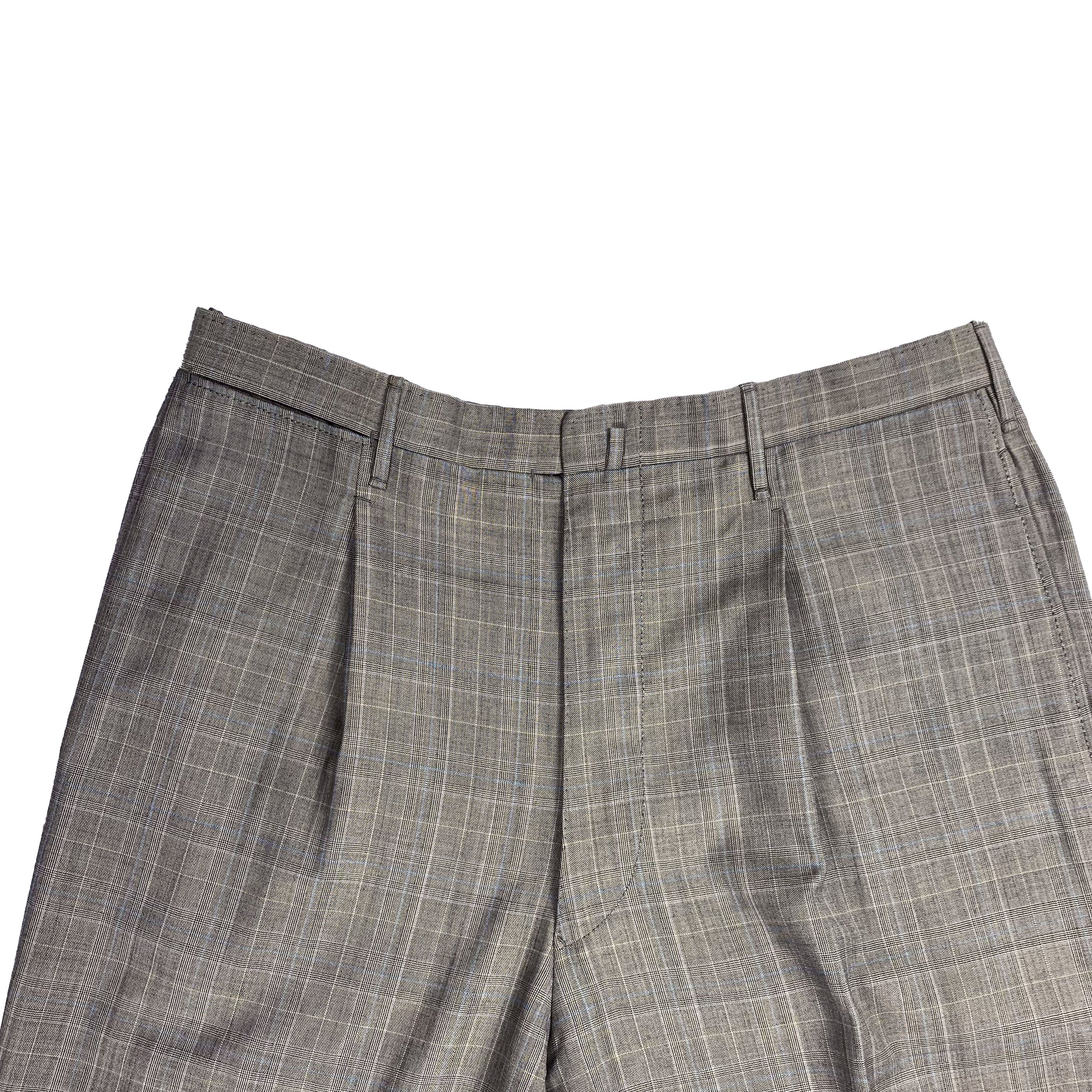 Costume gris Gaetano Aloisio