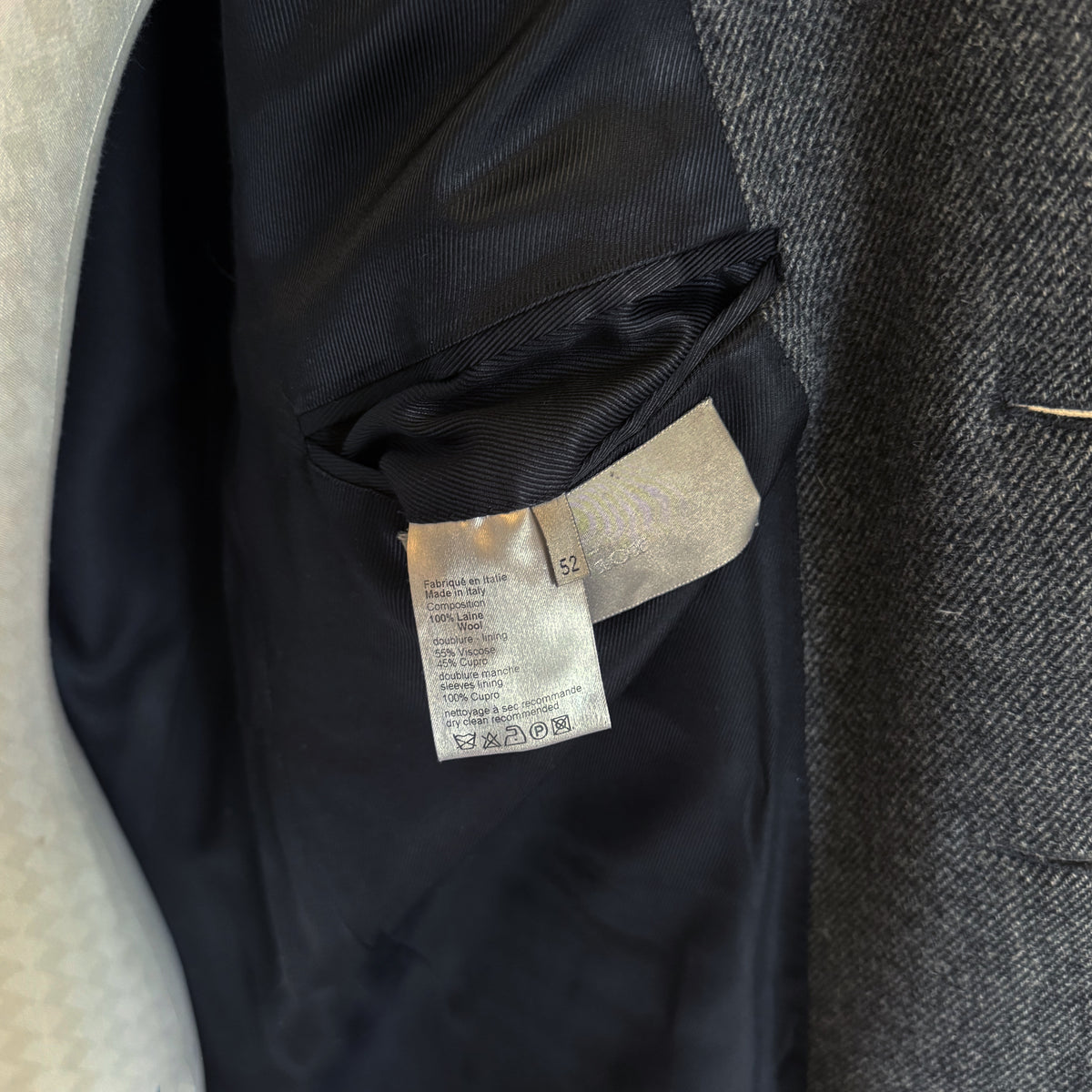 Manteau Dior mi-long gris chiné en laine