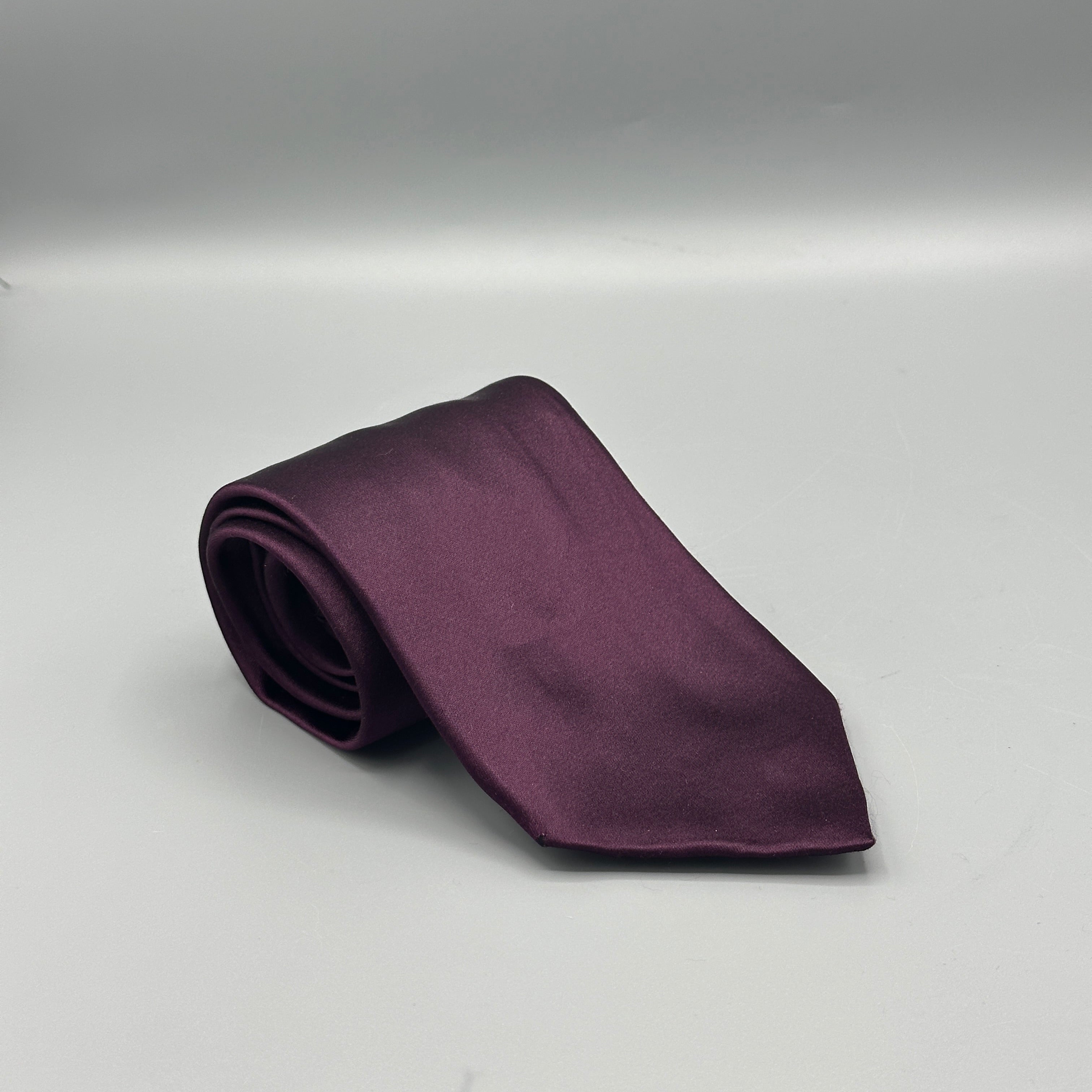 Burberry purple tie