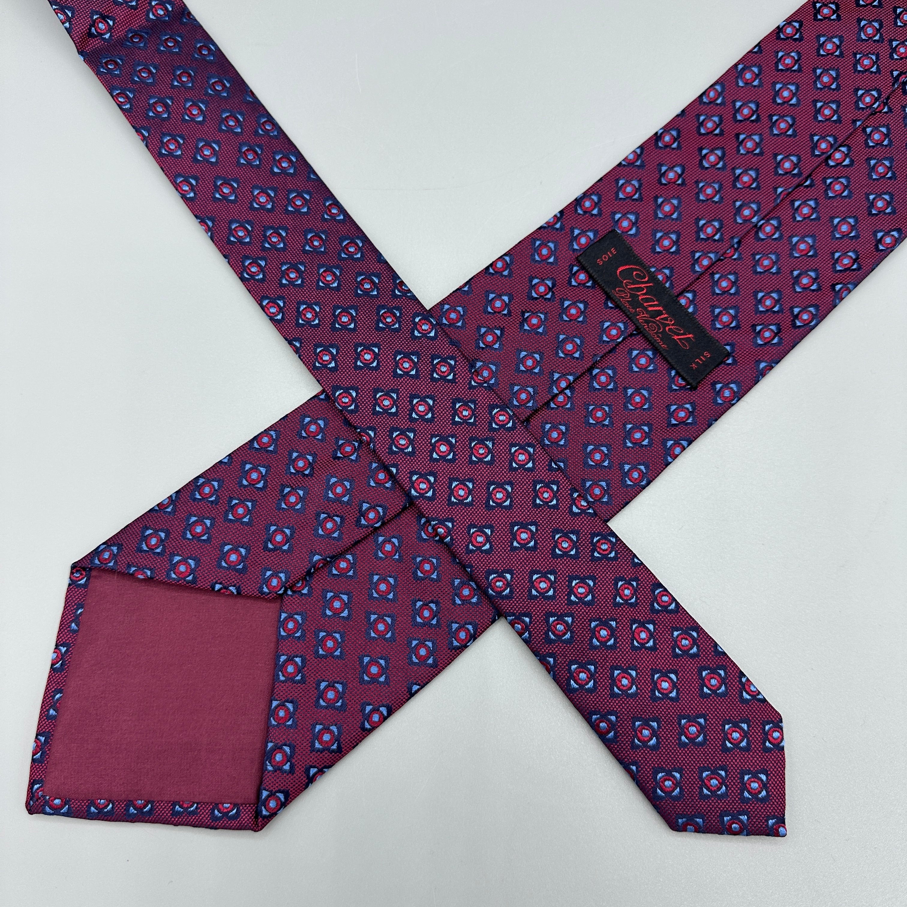 Cravate bordeaux Charvet