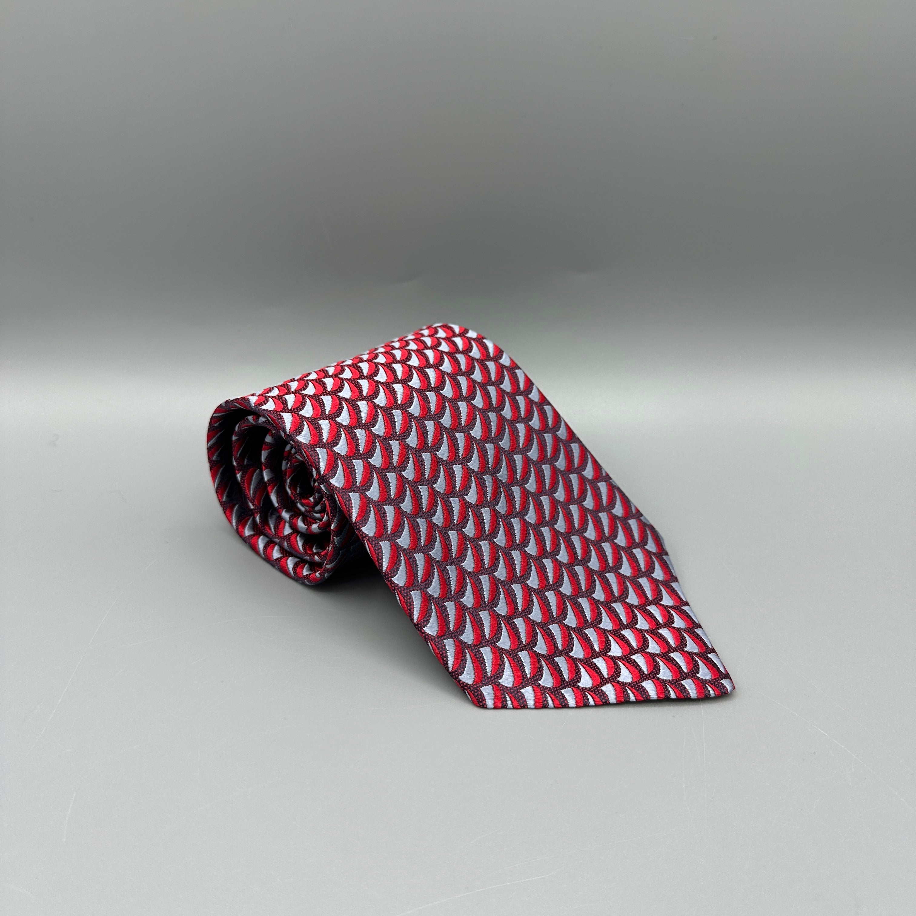 Cravate rouge Charvet