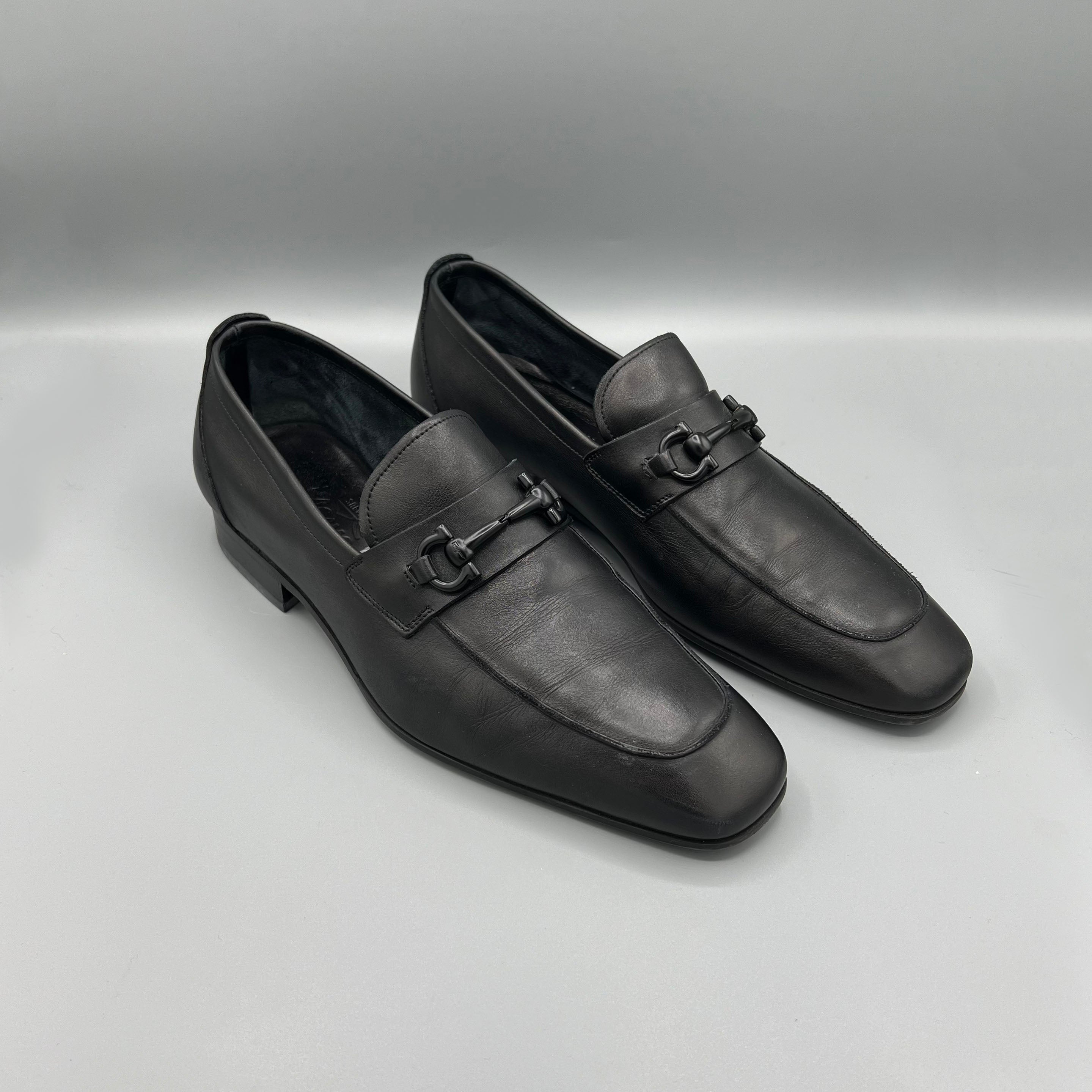 Mocassins noirs Salvatore Ferragamo