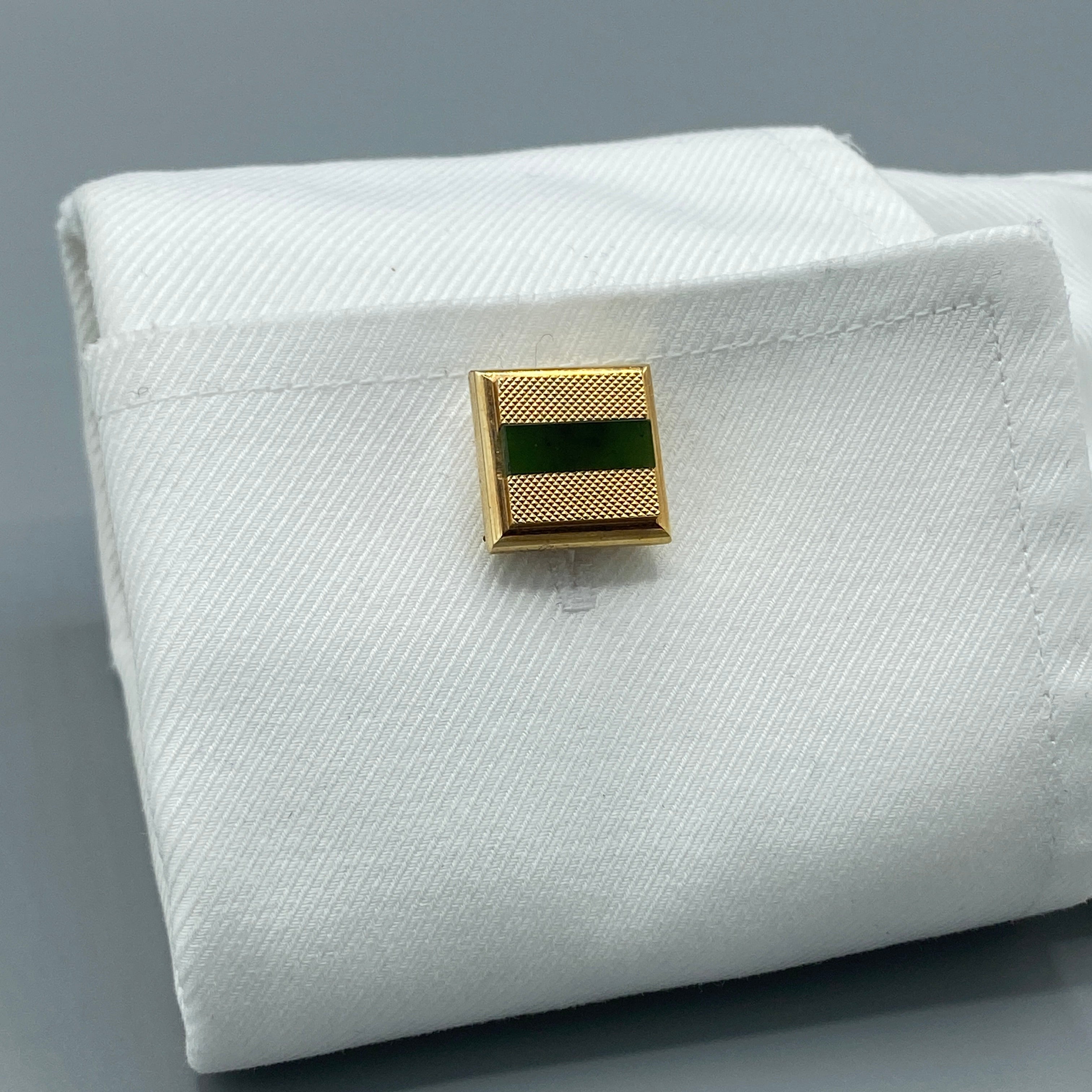 Boutons de manchette dorés Pierre Balmain