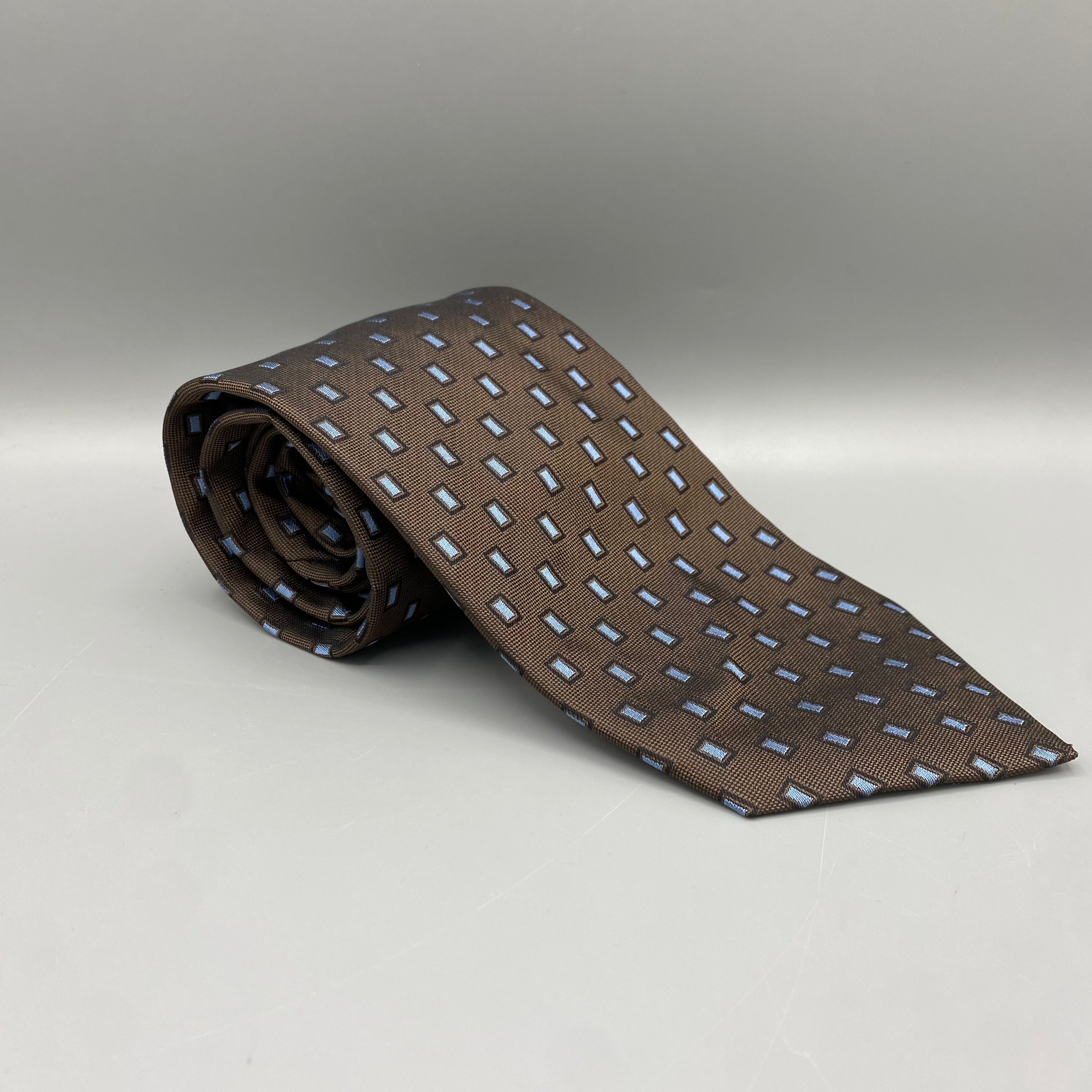 Cravate marron Corneliani