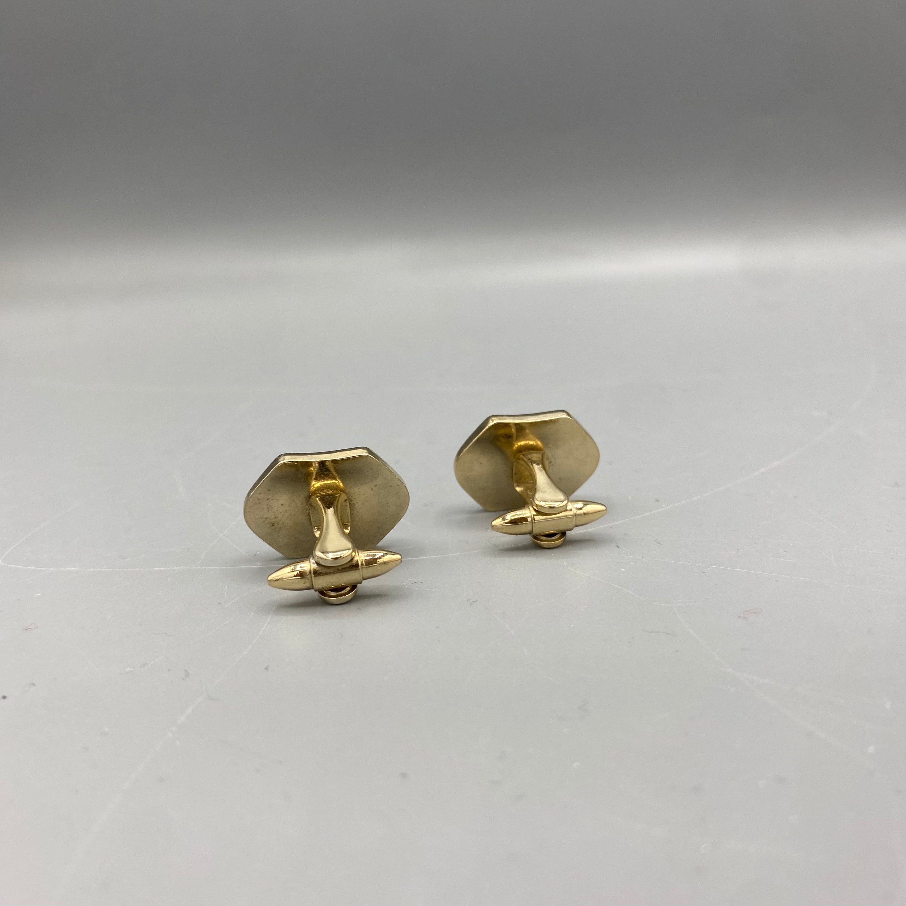 Boutons de manchette vintage ovales