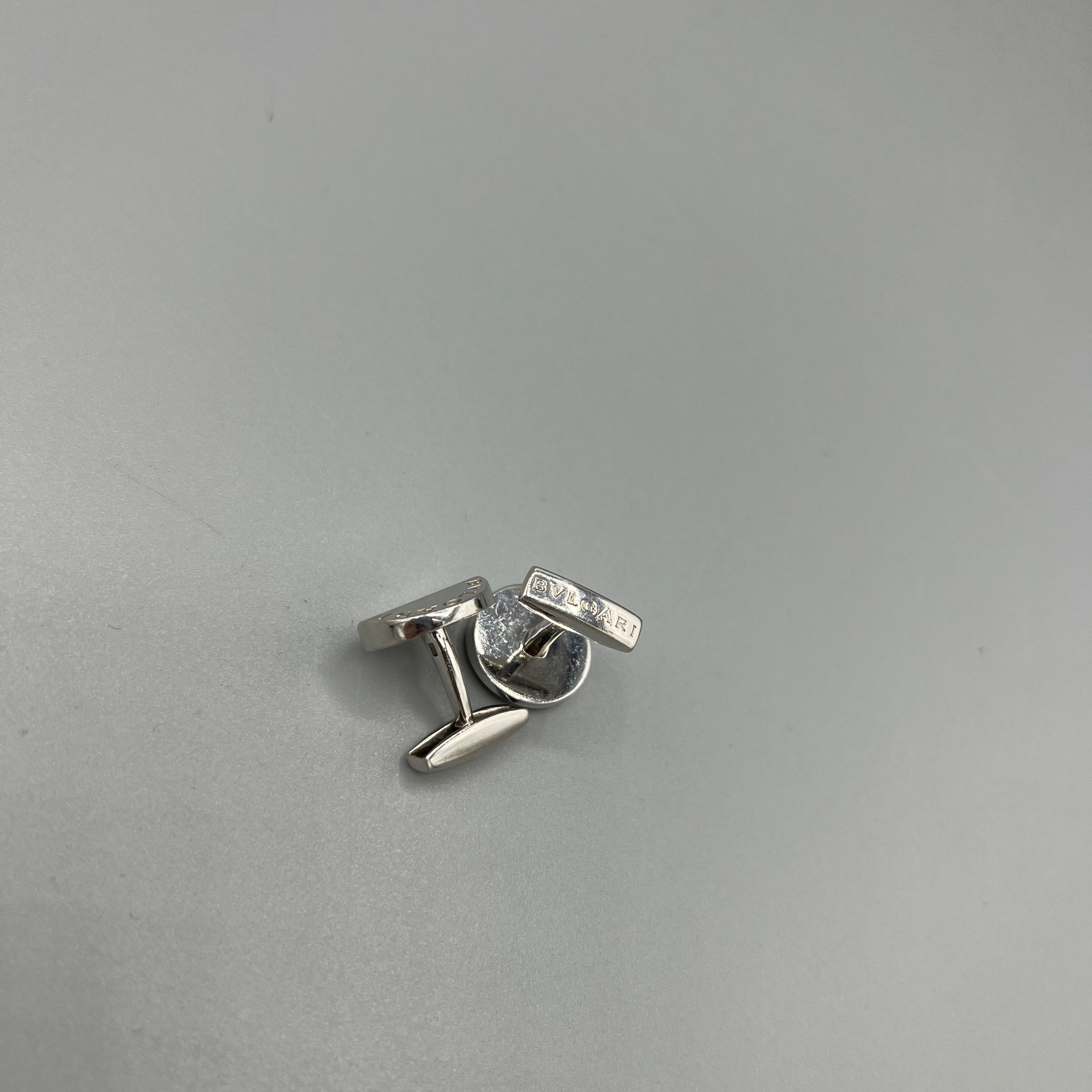 Boutons de manchette en argent Bulgari