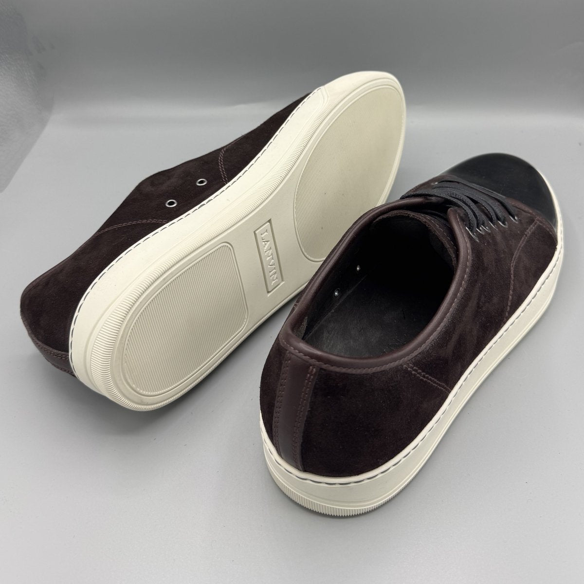 Baskets Lanvin bordeaux en daim et cuir verni - Le Beau Gustave