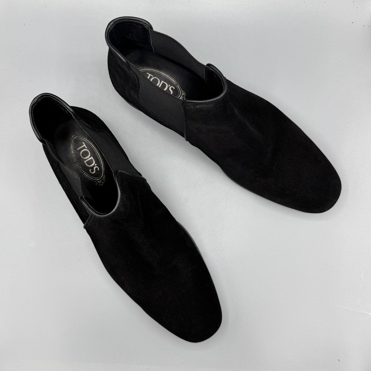 Bottines Chelsea Tod's noires en daim - Le Beau Gustave