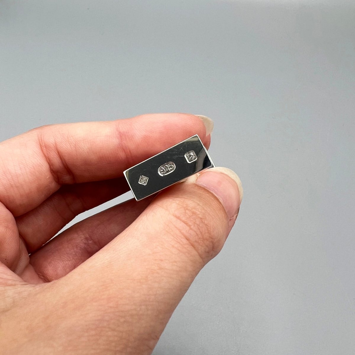 Boutons de manchette Dunhill en argent - Le Beau Gustave