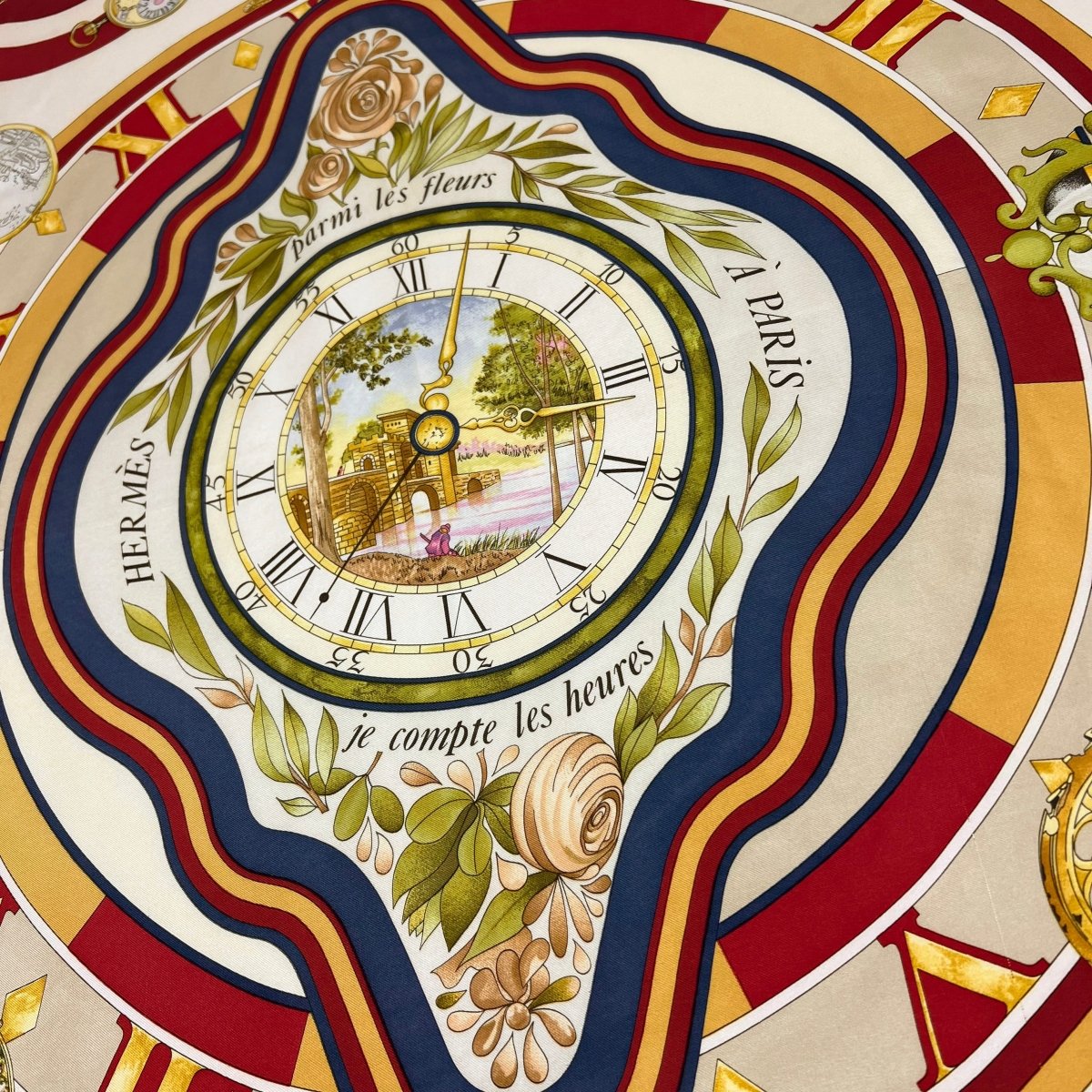 Carré Hermès - La ronde des heures - Le Beau Gustave
