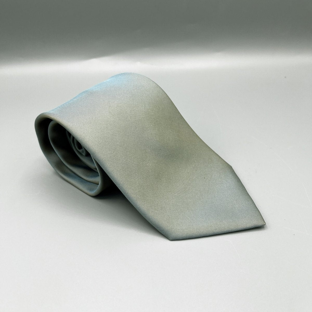 Cravate gris bleu en soie Hermès - Le Beau Gustave