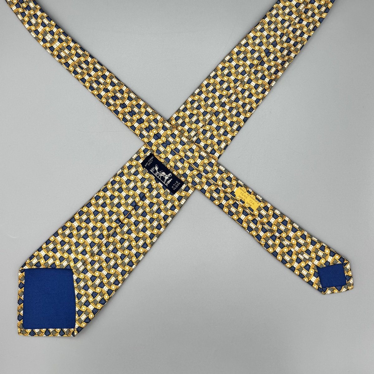 Cravate Hermès jaune, bleue et blanche - Le Beau Gustave