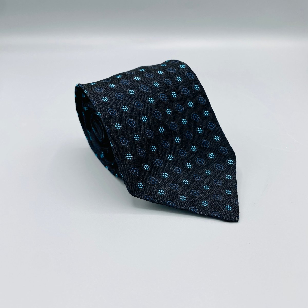 Cravate noire Christian Dior à pois - Le Beau Gustave