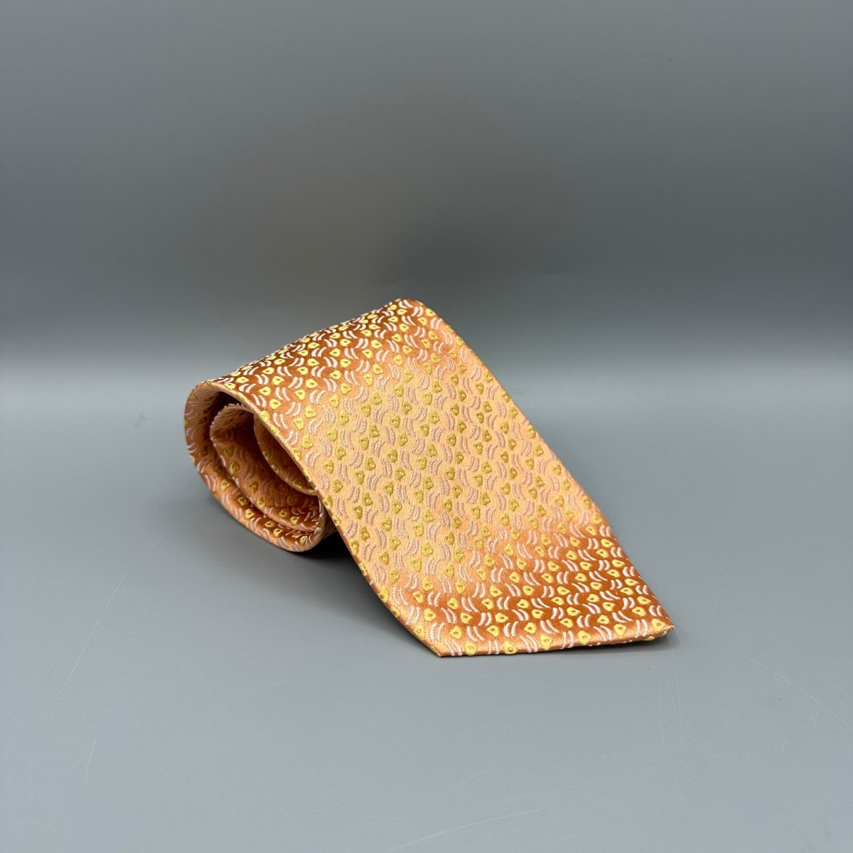 Cravate orange saumon Charvet - Le Beau Gustave