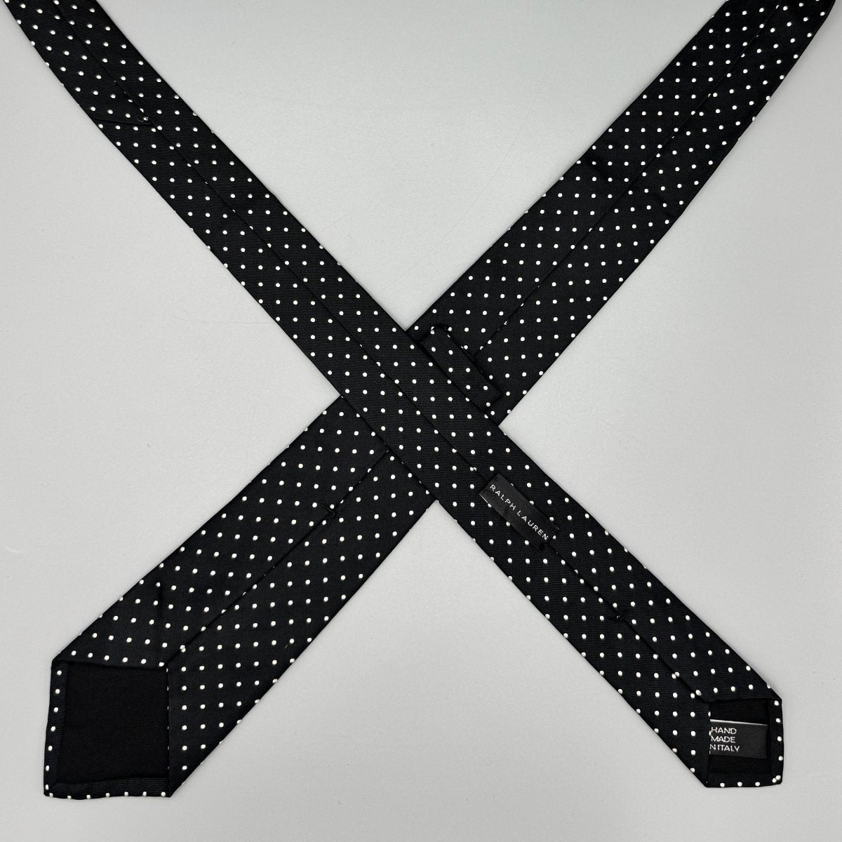 Cravate Ralph Lauren noire à pois blancs - Le Beau Gustave