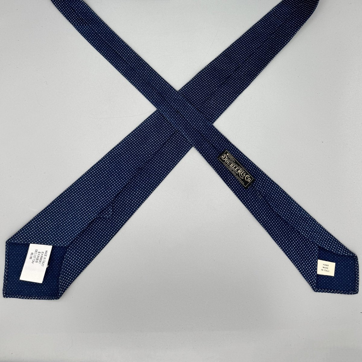 Cravate RRL Double RL&Co en soie bleu marine à micro-pois blancs - Le Beau Gustave