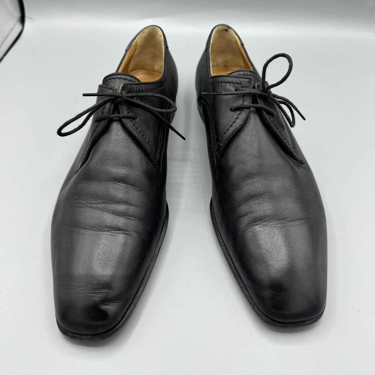 Derbies Hermès en cuir noir - Le Beau Gustave