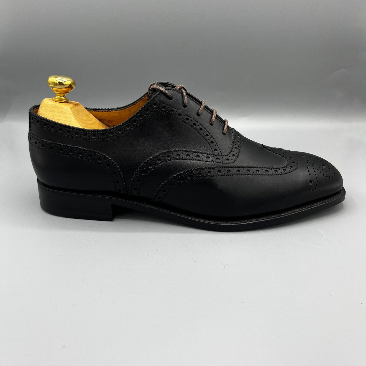 Derbies J.M. Weston noires à bout fleuri - Le Beau Gustave
