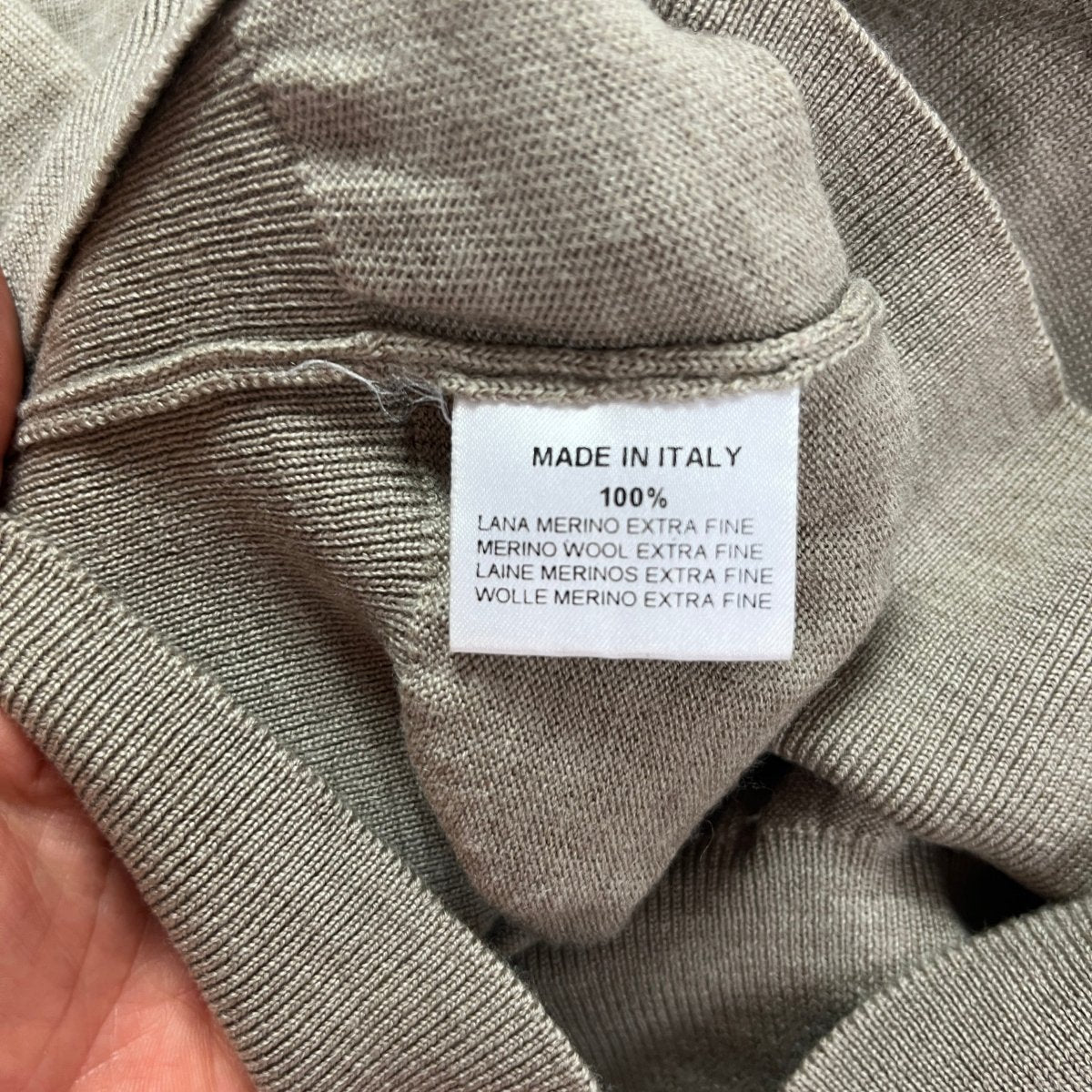 Pull beige Hermès - Le Beau Gustave