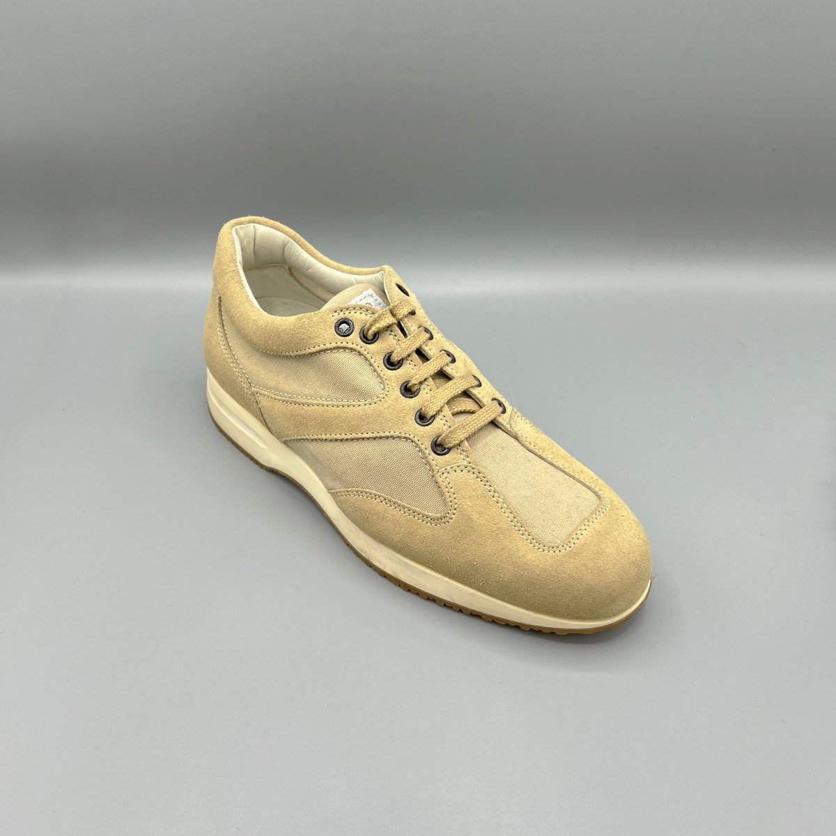 Sneakers beiges Hogan - Le Beau Gustave
