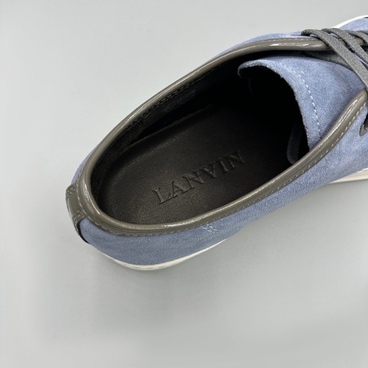 Sneakers bleues Lanvin - Le Beau Gustave