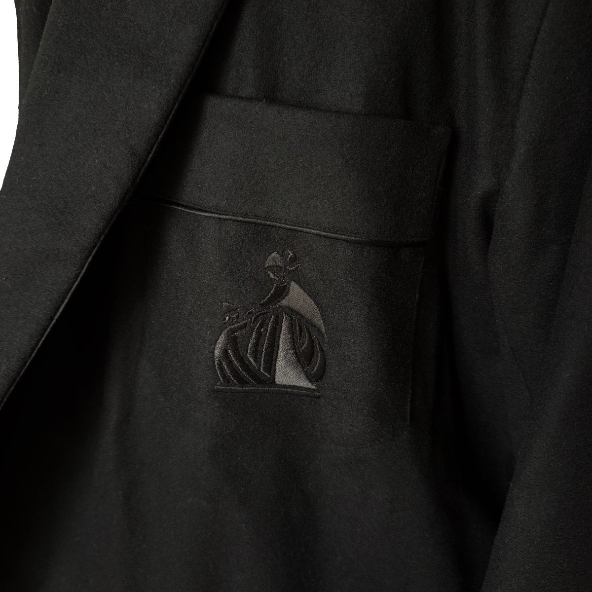 Veste Lanvin noire ceinturée en laine et cachemire - Le Beau Gustave