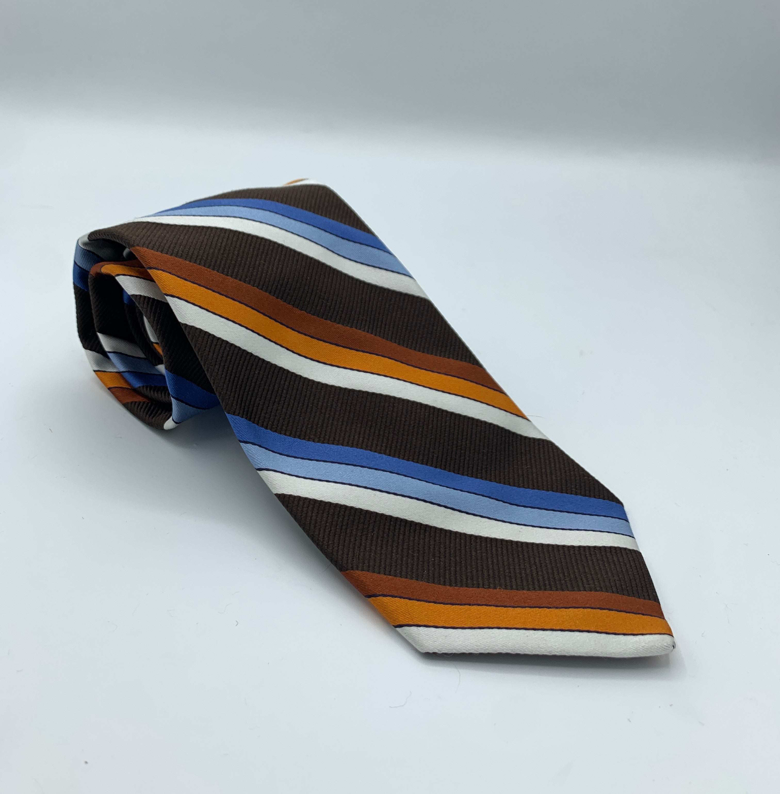 Breuer patterned tie