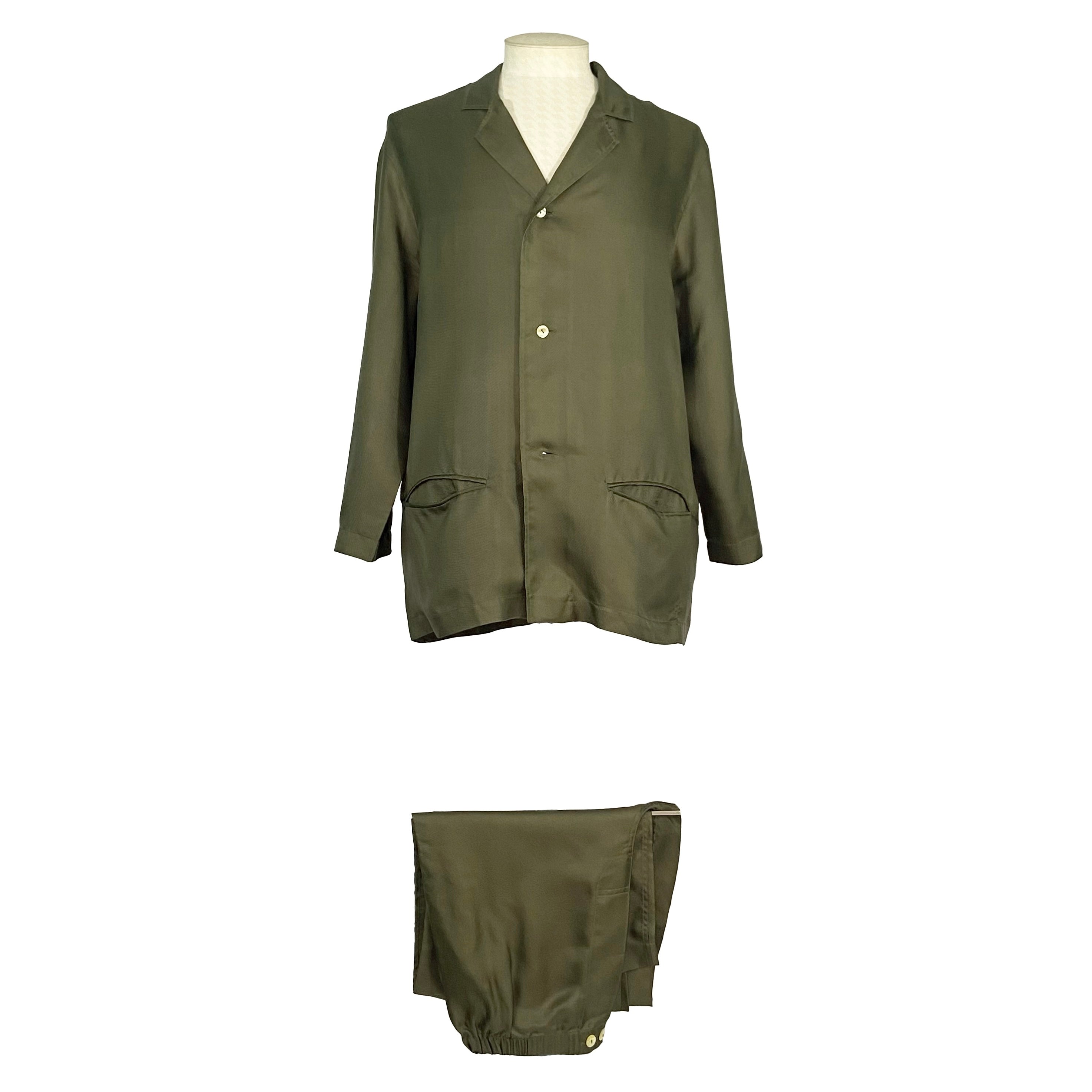 Pyjama en soie kaki Grigio Perla