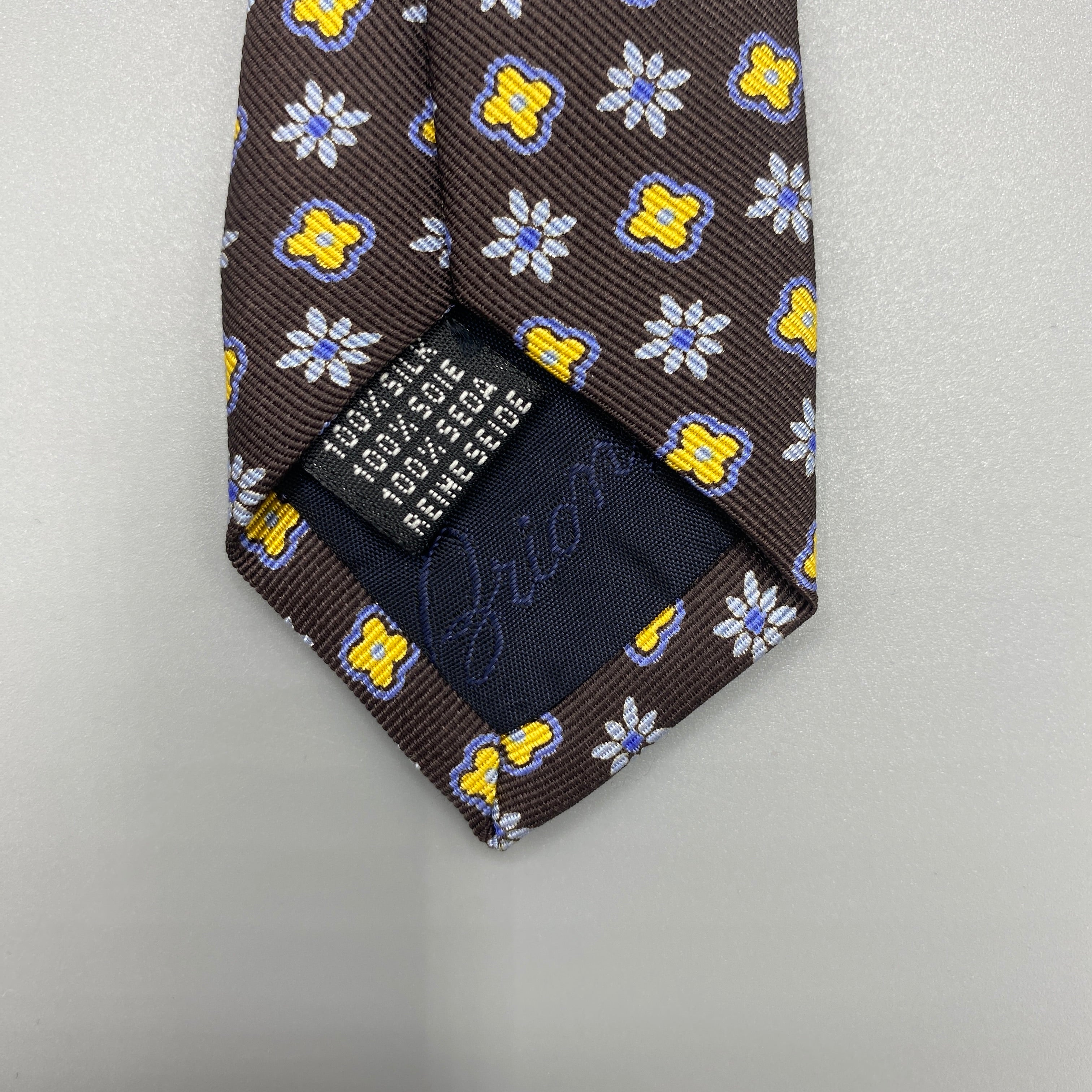 Brioni tie