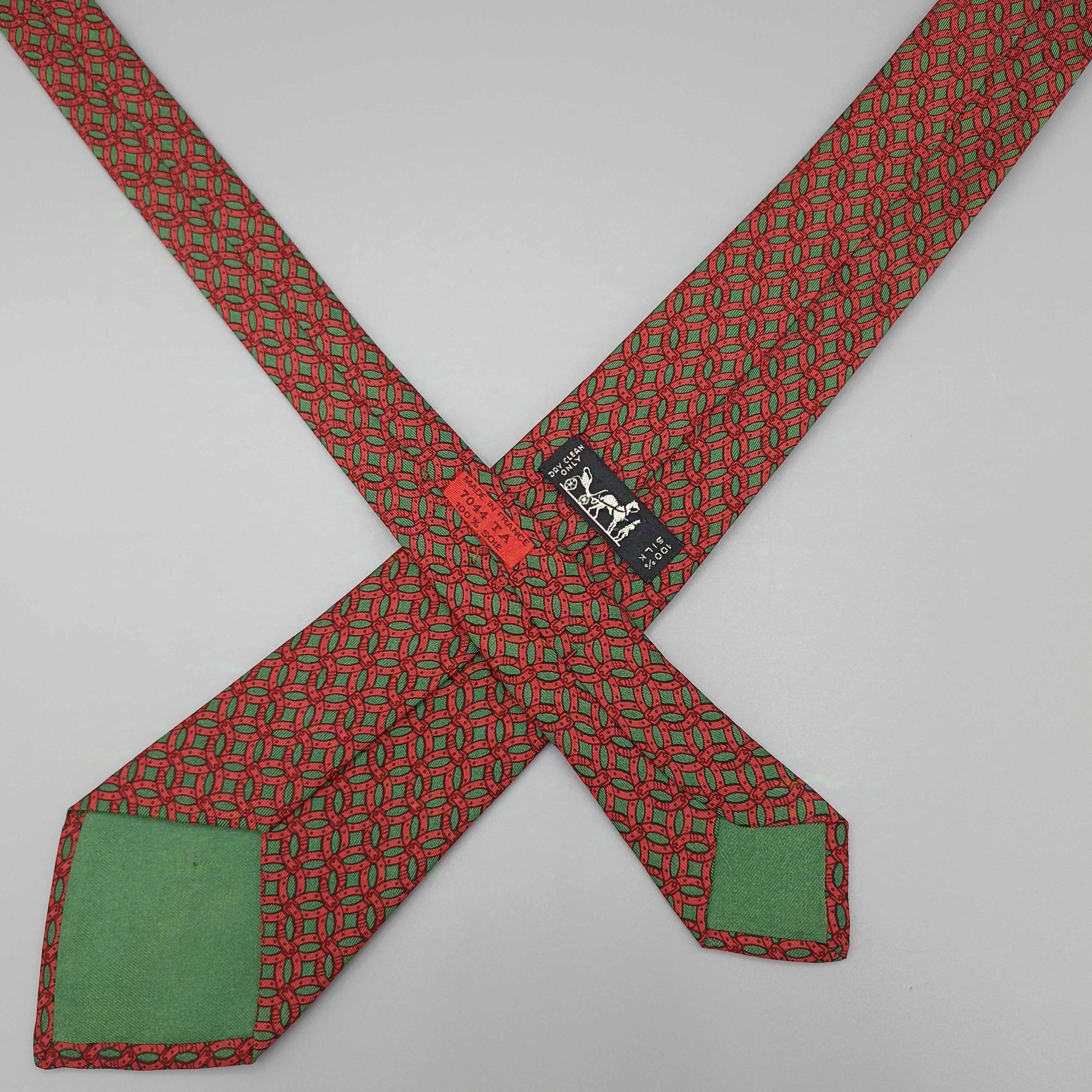 Cravate Hermès à motif
