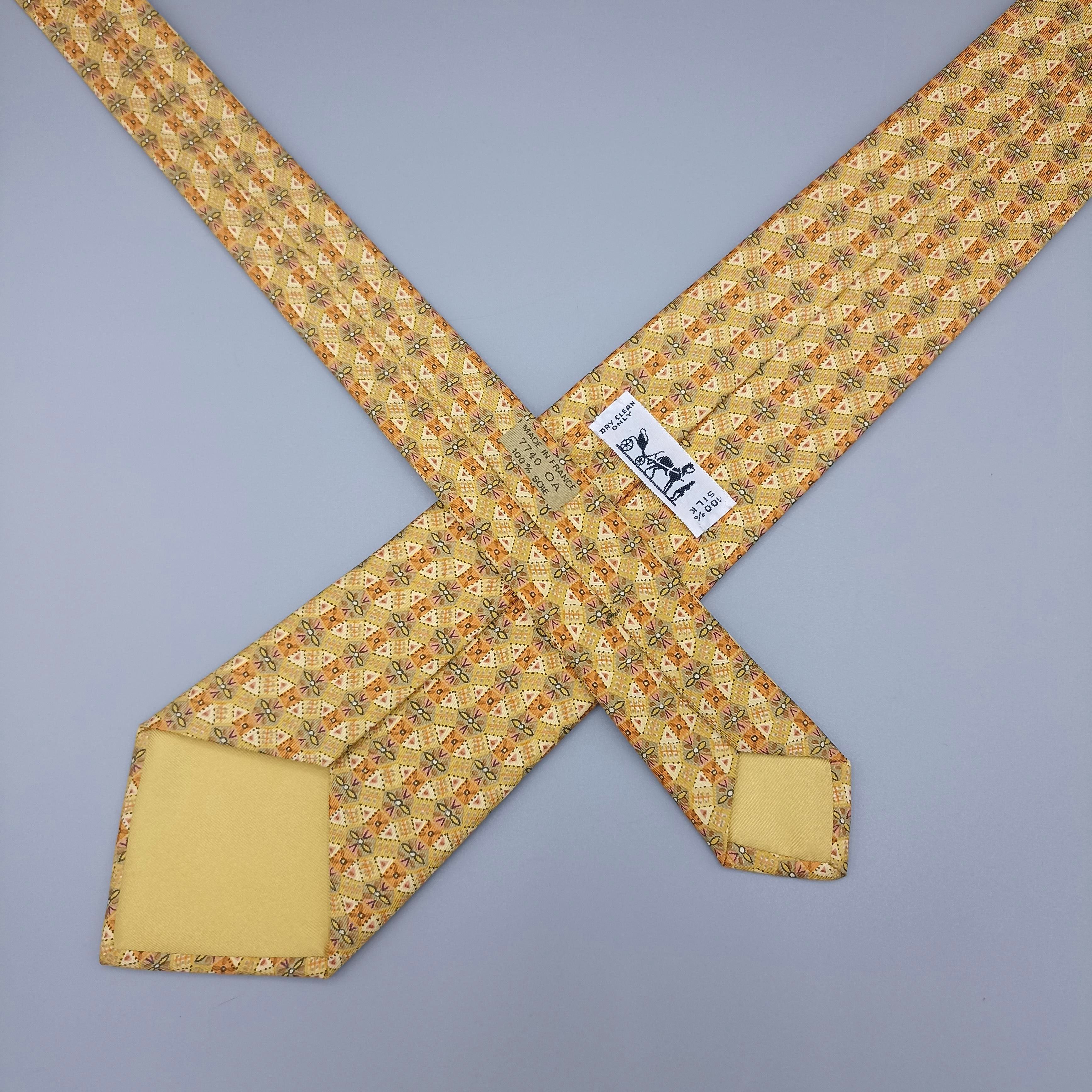 Cravate Hermès à motif