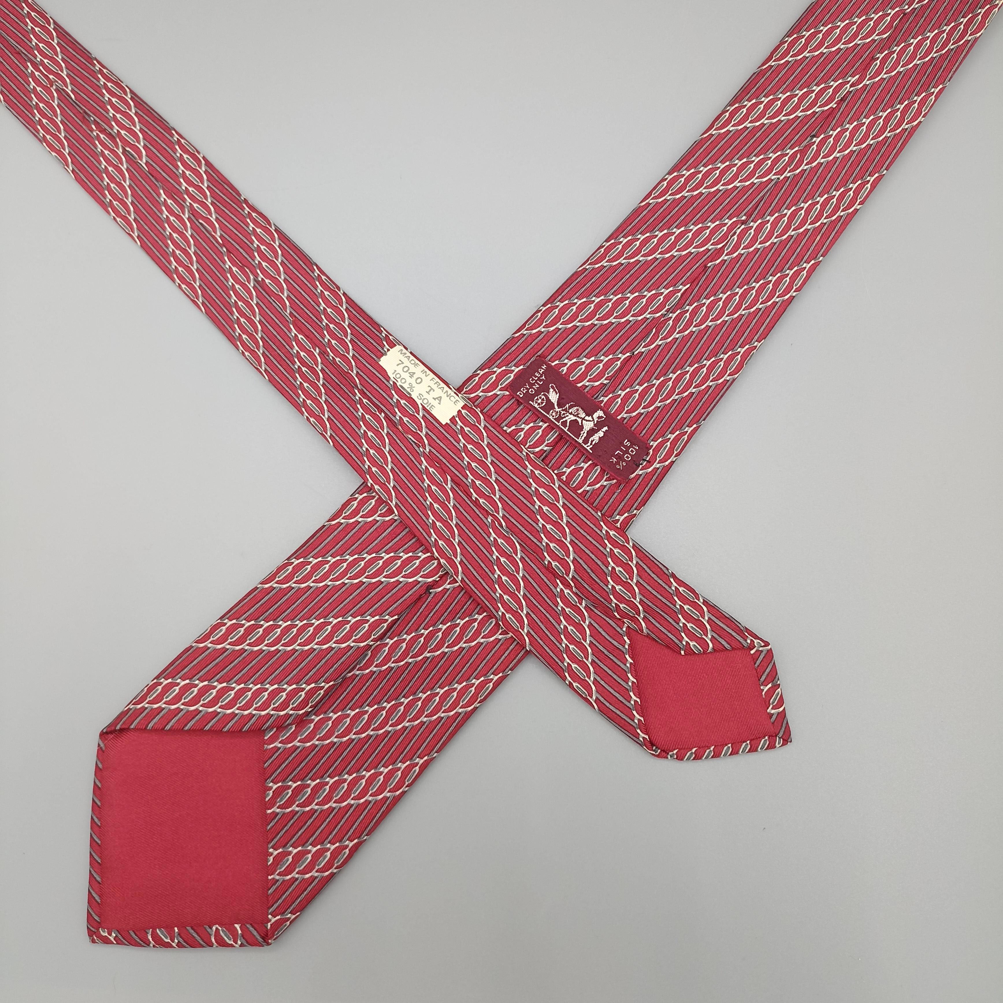 Cravate Hermès à motif
