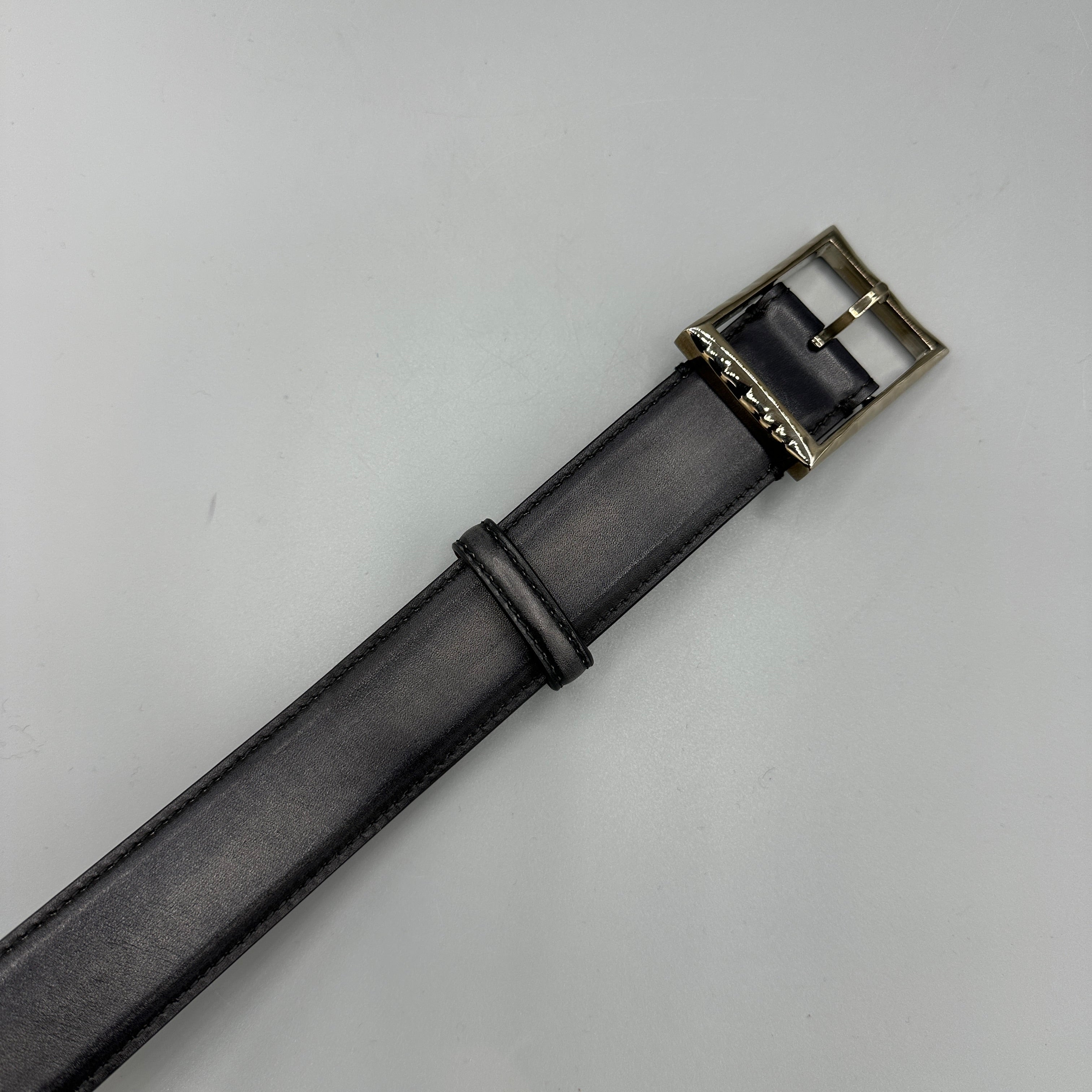 Ceinture grise Berluti