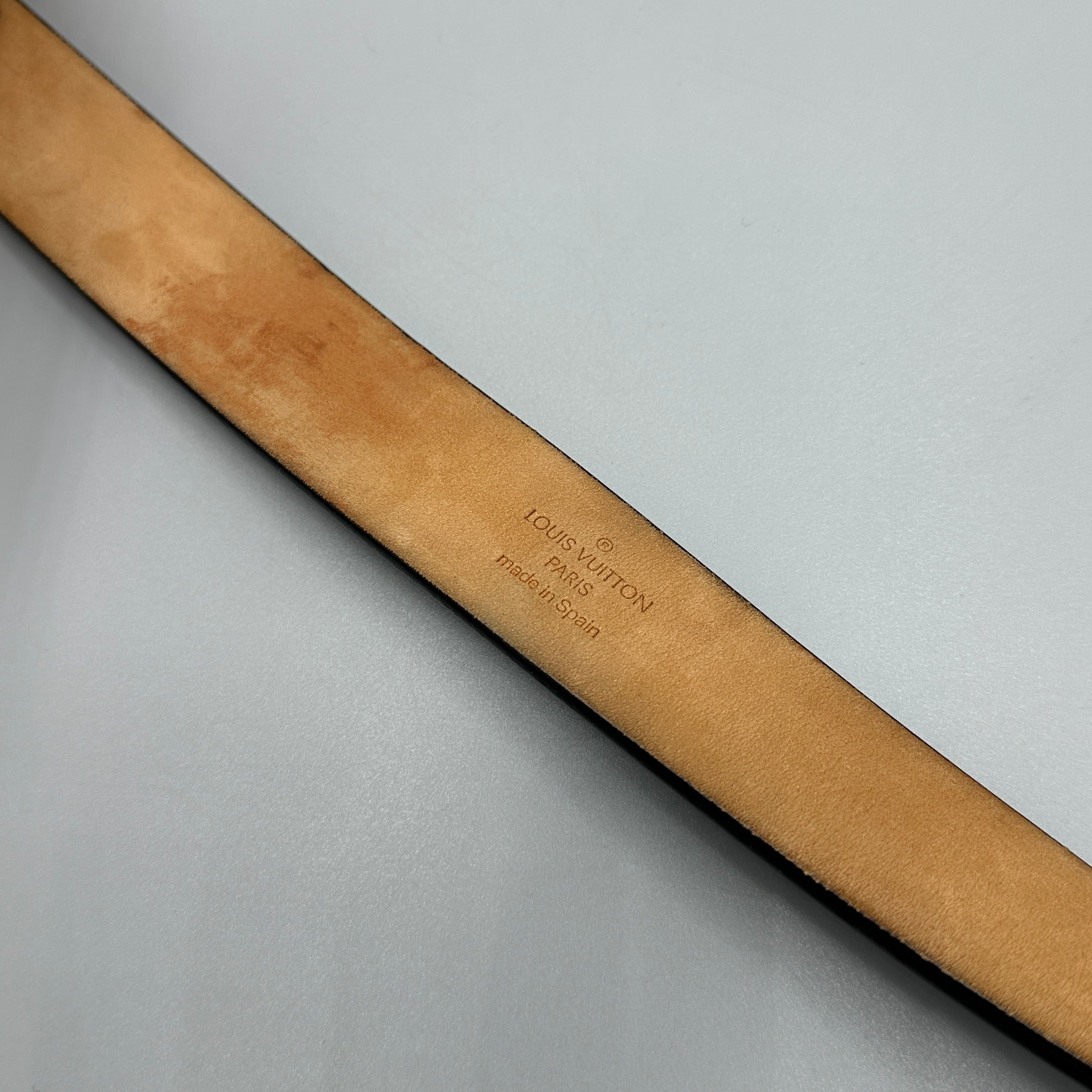 Ceinture noire Louis Vuitton