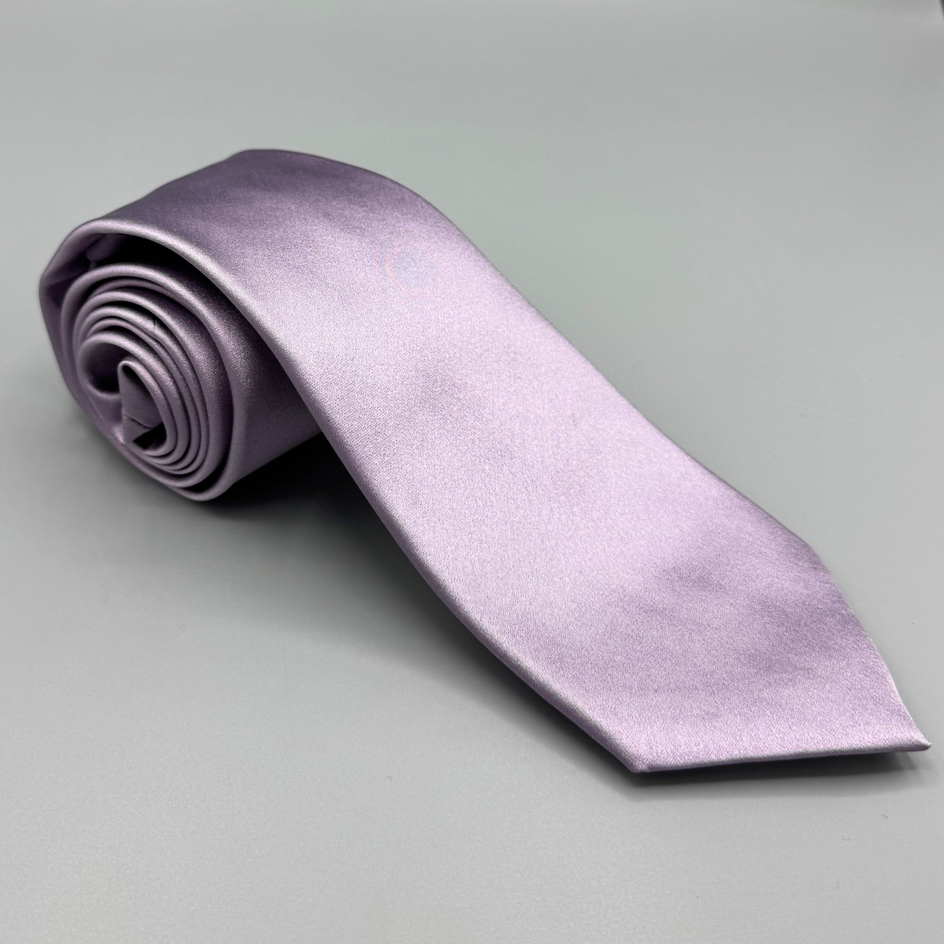 Cravate Ermenegildo Zegna mauve effet satiné