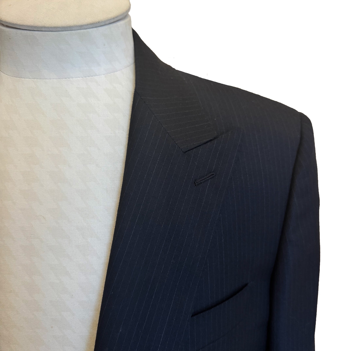 Costume 2 pièces Hermès marine à fines rayures colorées