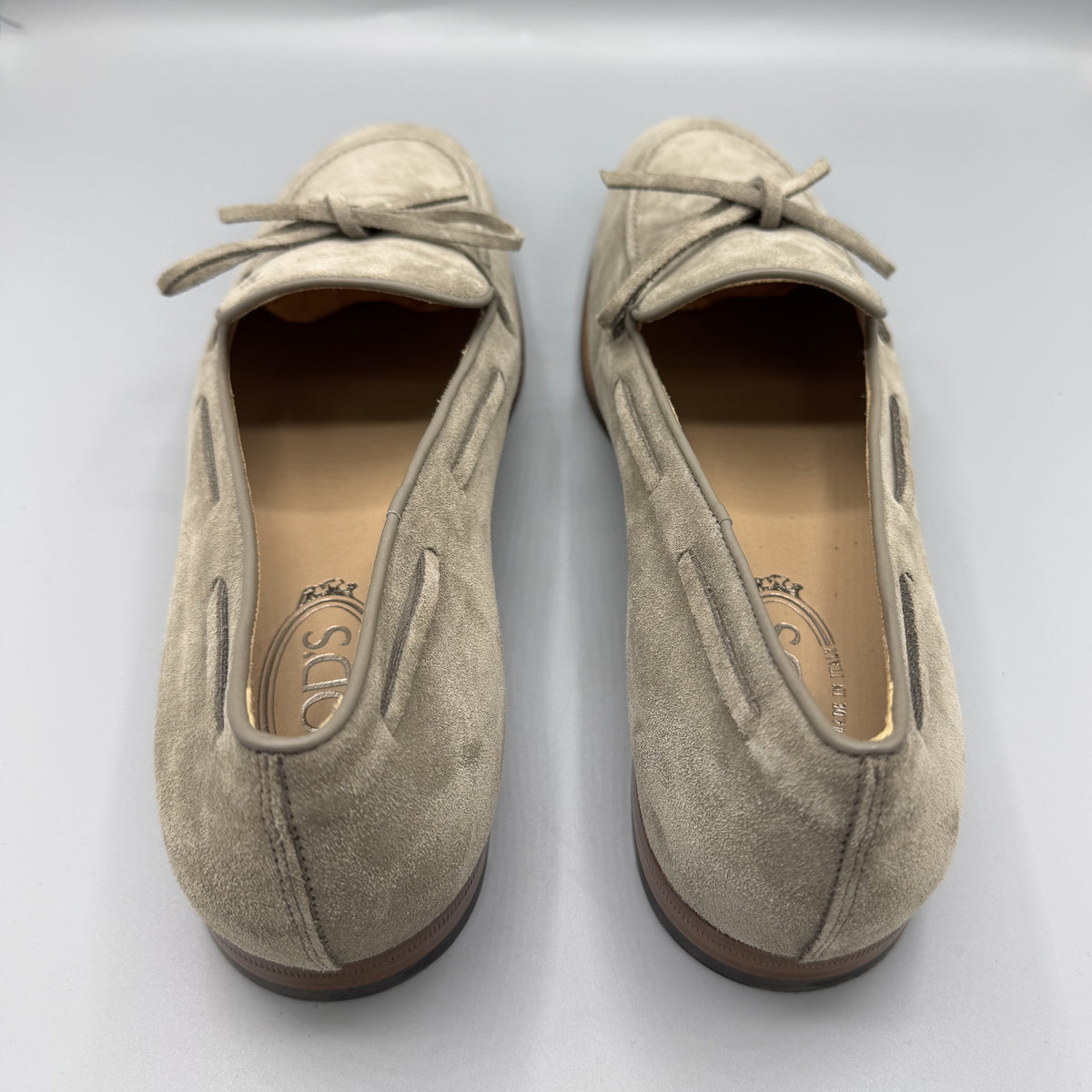 Mocassins Tod's neufs en daim beige taupe
