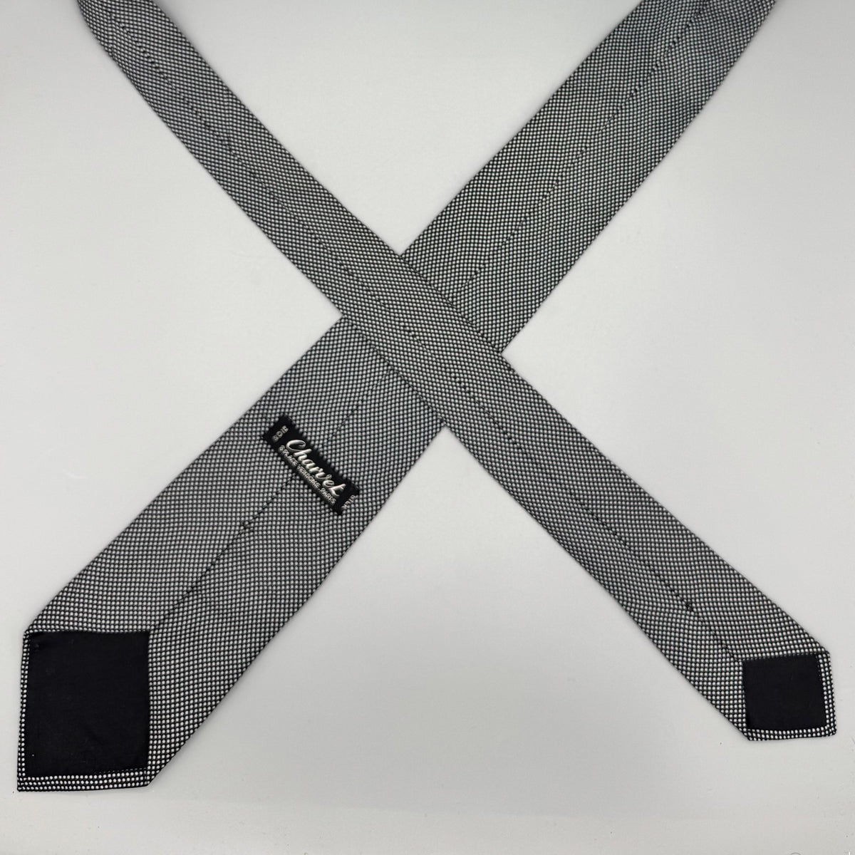 Cravate Charvet noire à micro-pois gris