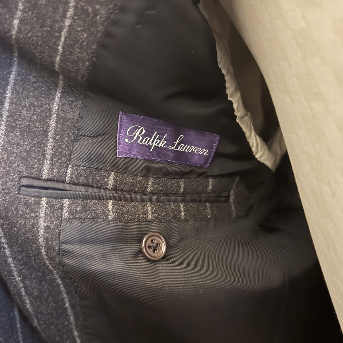 Costume 2 pièces Ralph Lauren Purple Label gris anthracite à rayure craie