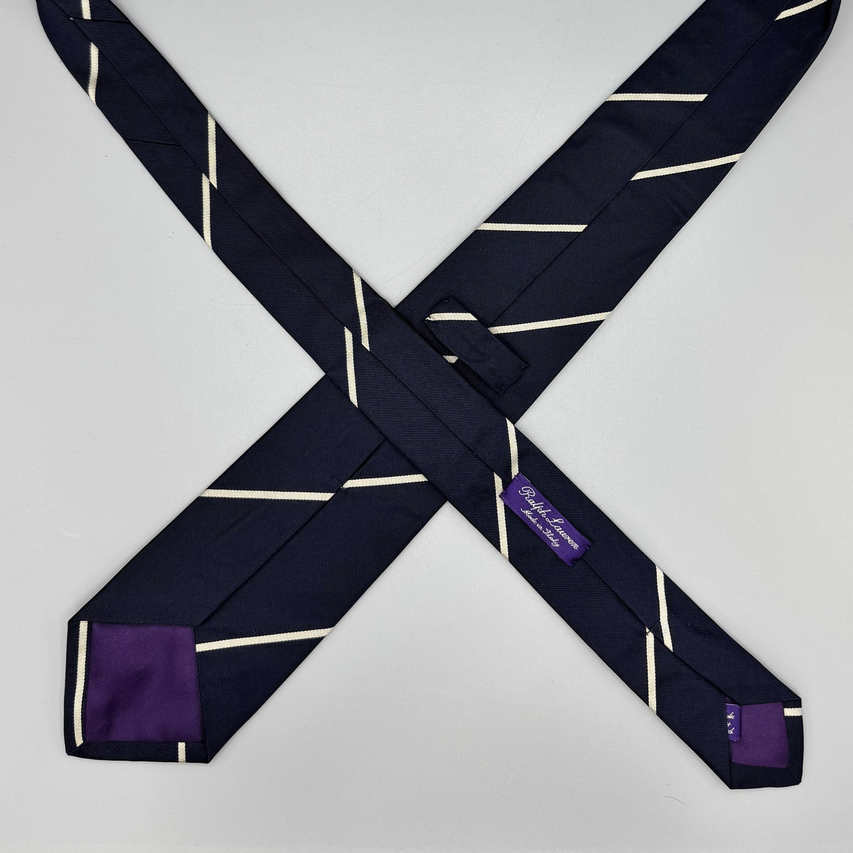 Cravate Purple Label Ralph Lauren bleu marine à rayures écrues
