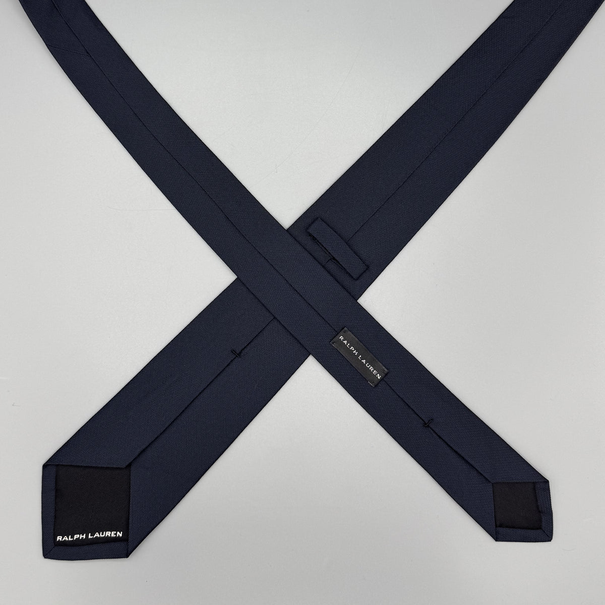 Cravate Ralph Lauren bleu marine unie