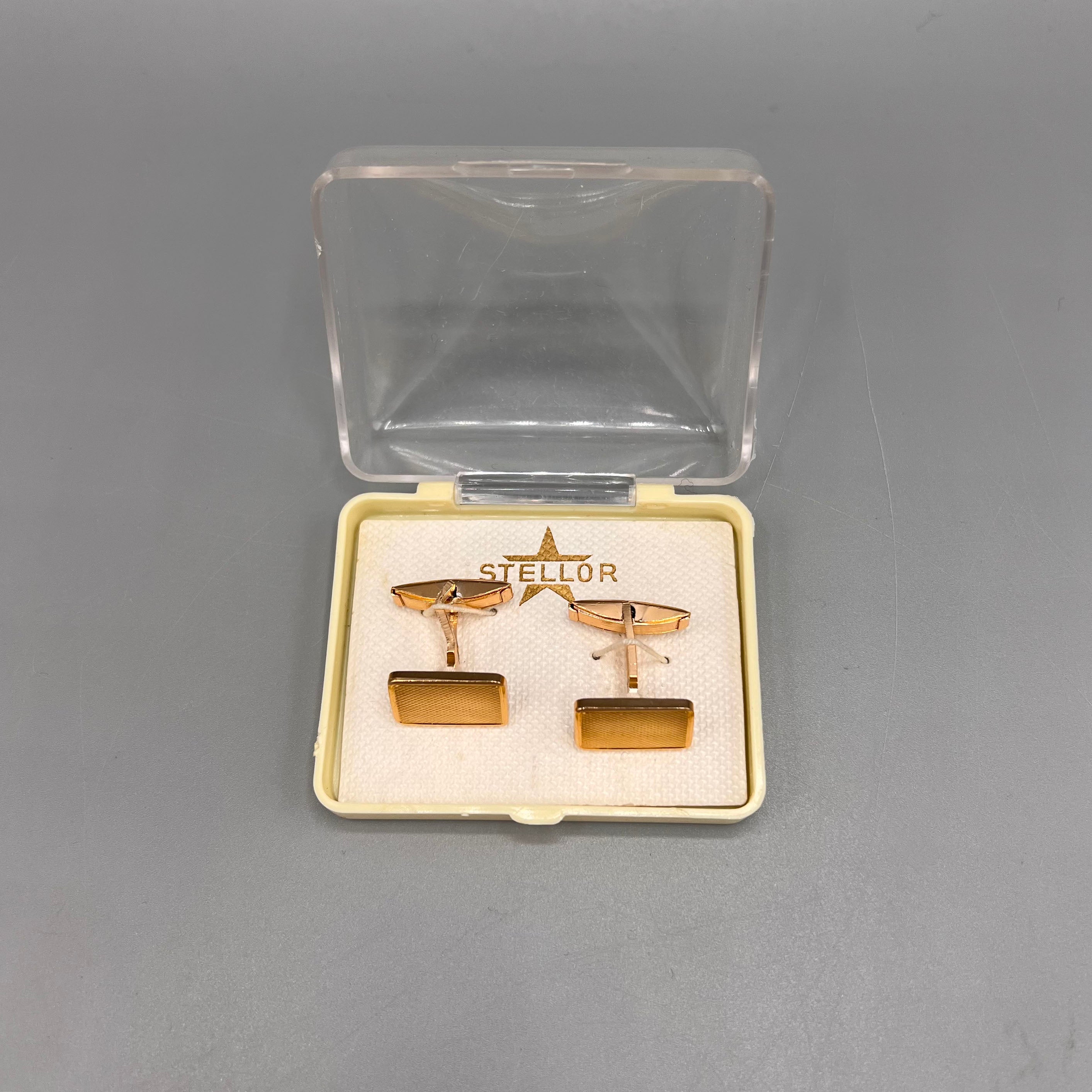 Boutons de manchette
