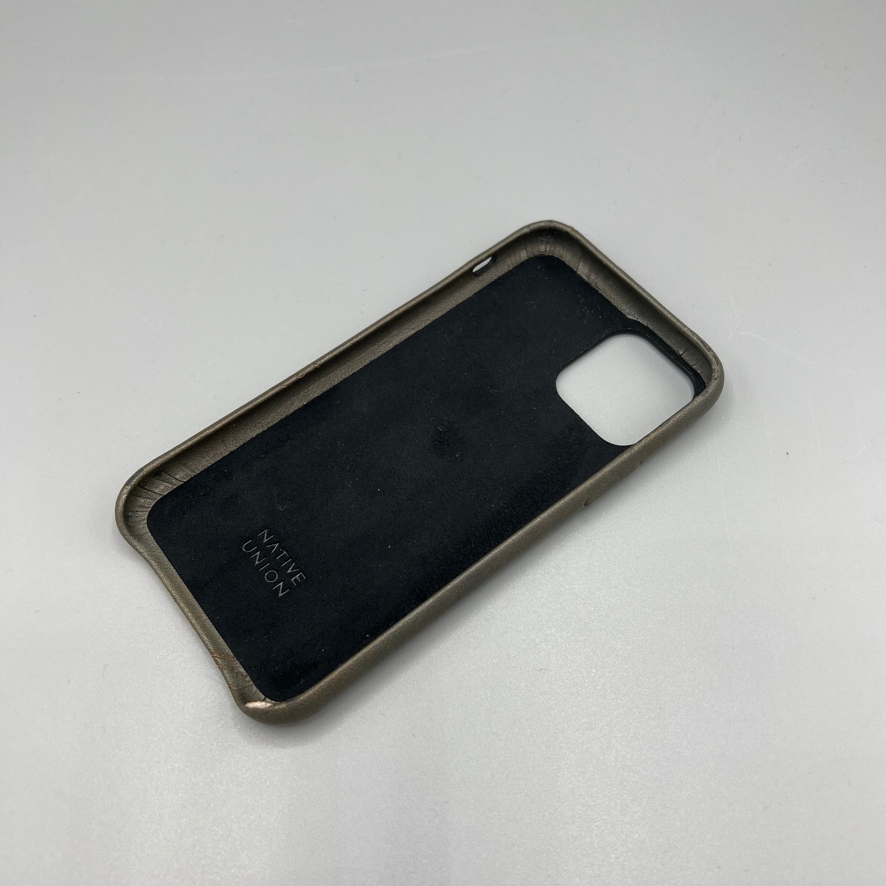Etui/Coque IPhone Berluti Native Union